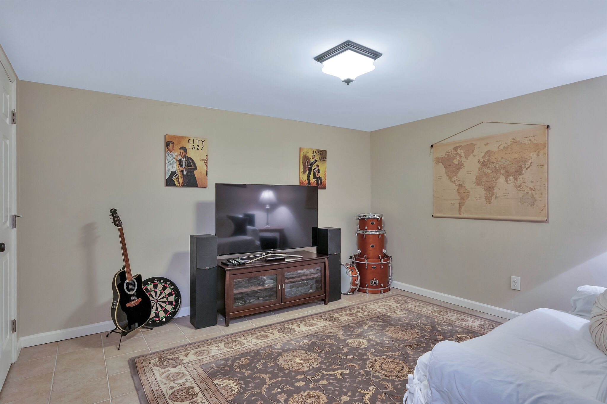 389 Green Harbor Rd