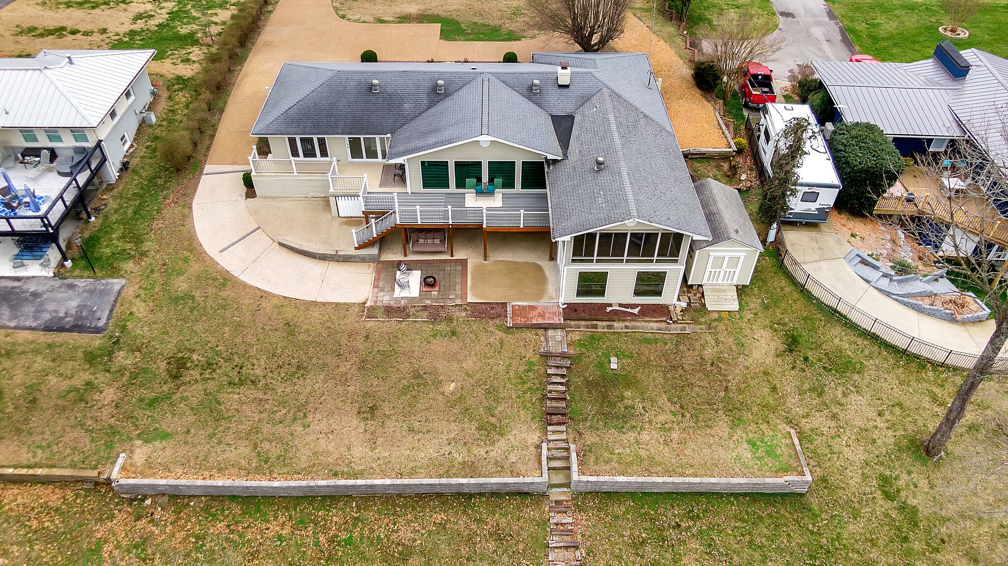 389 Green Harbor Rd