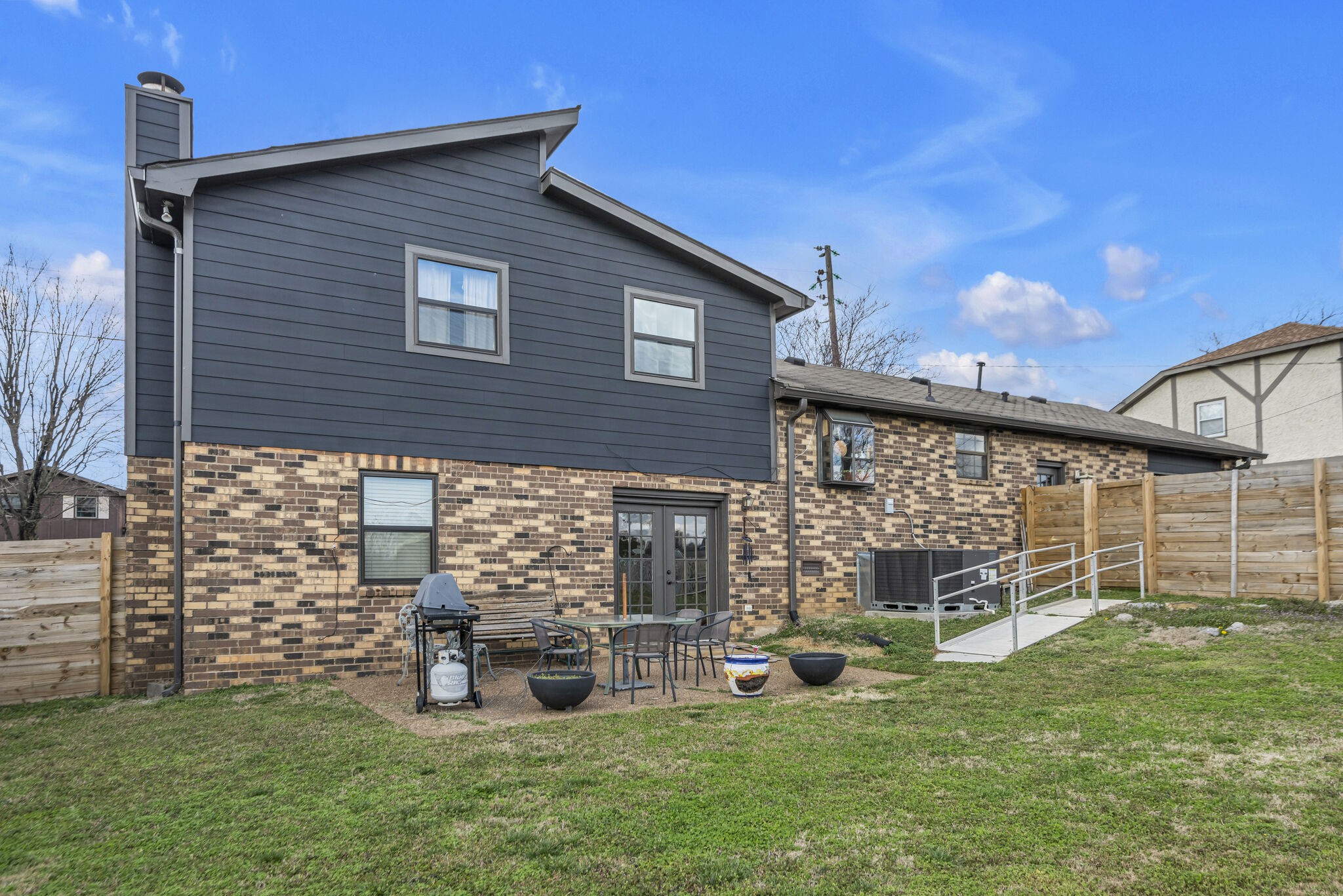 2945 Nautilus Dr