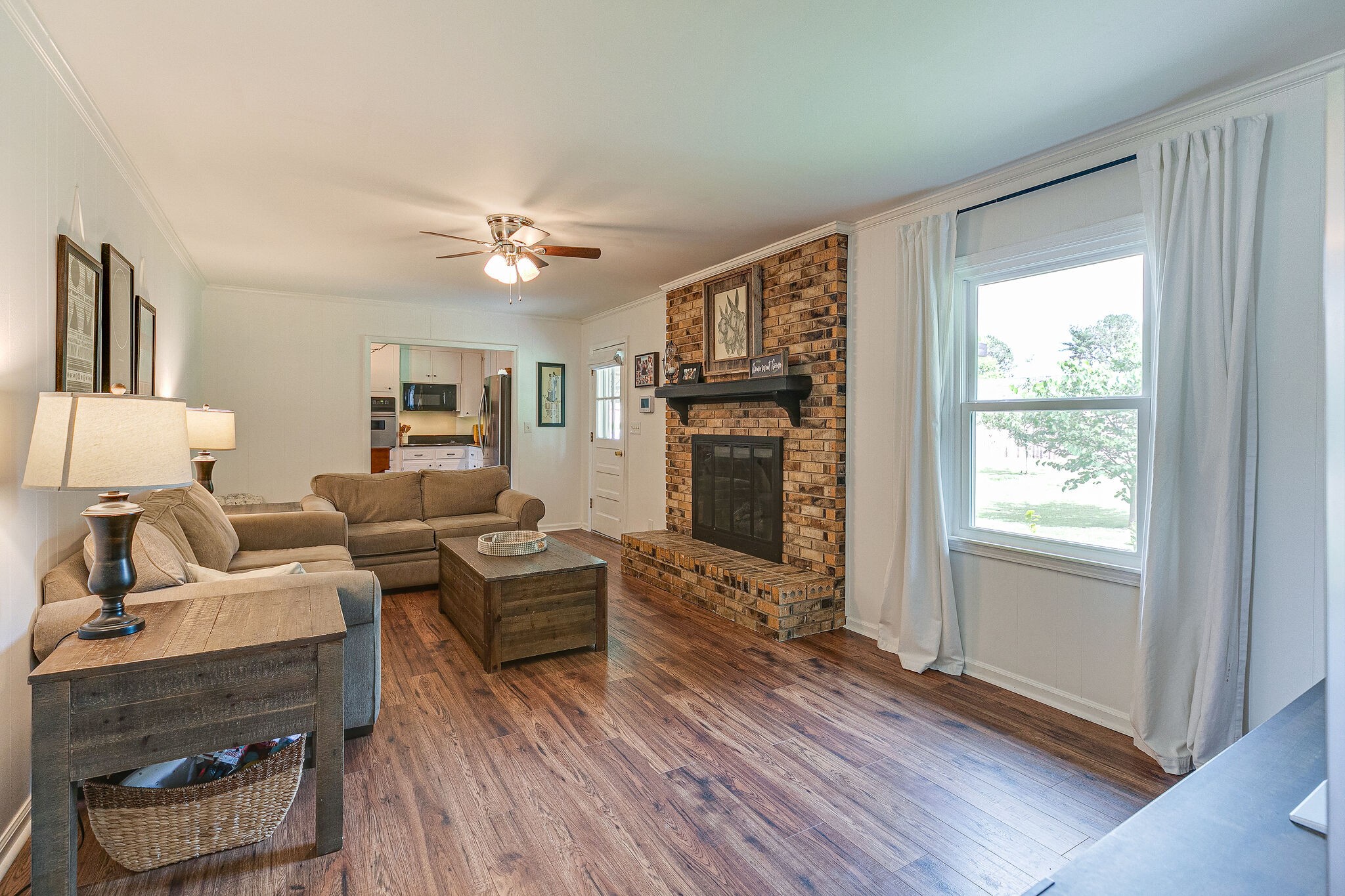 513 Hemingway Dr