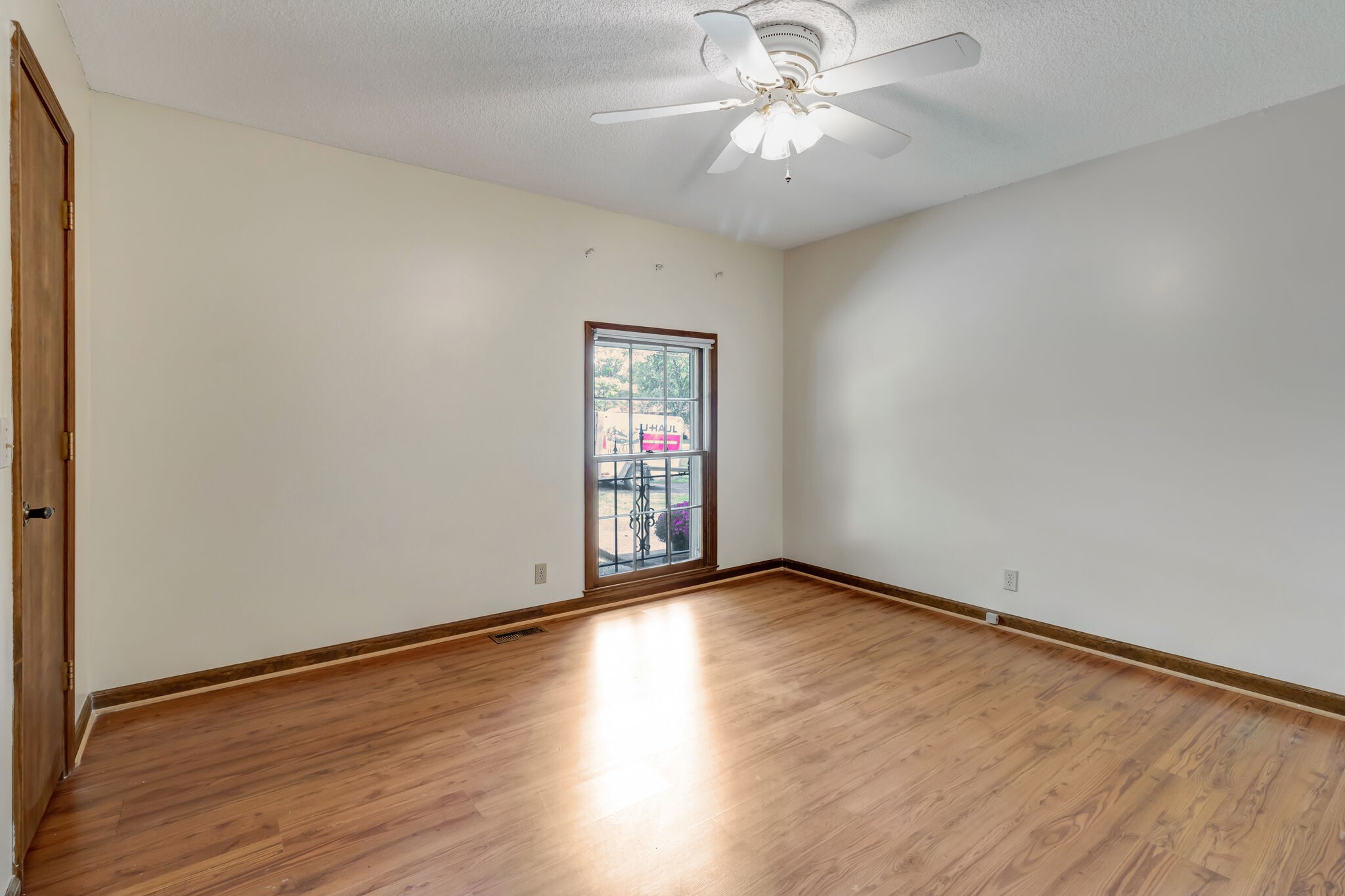 107 Karen Dr