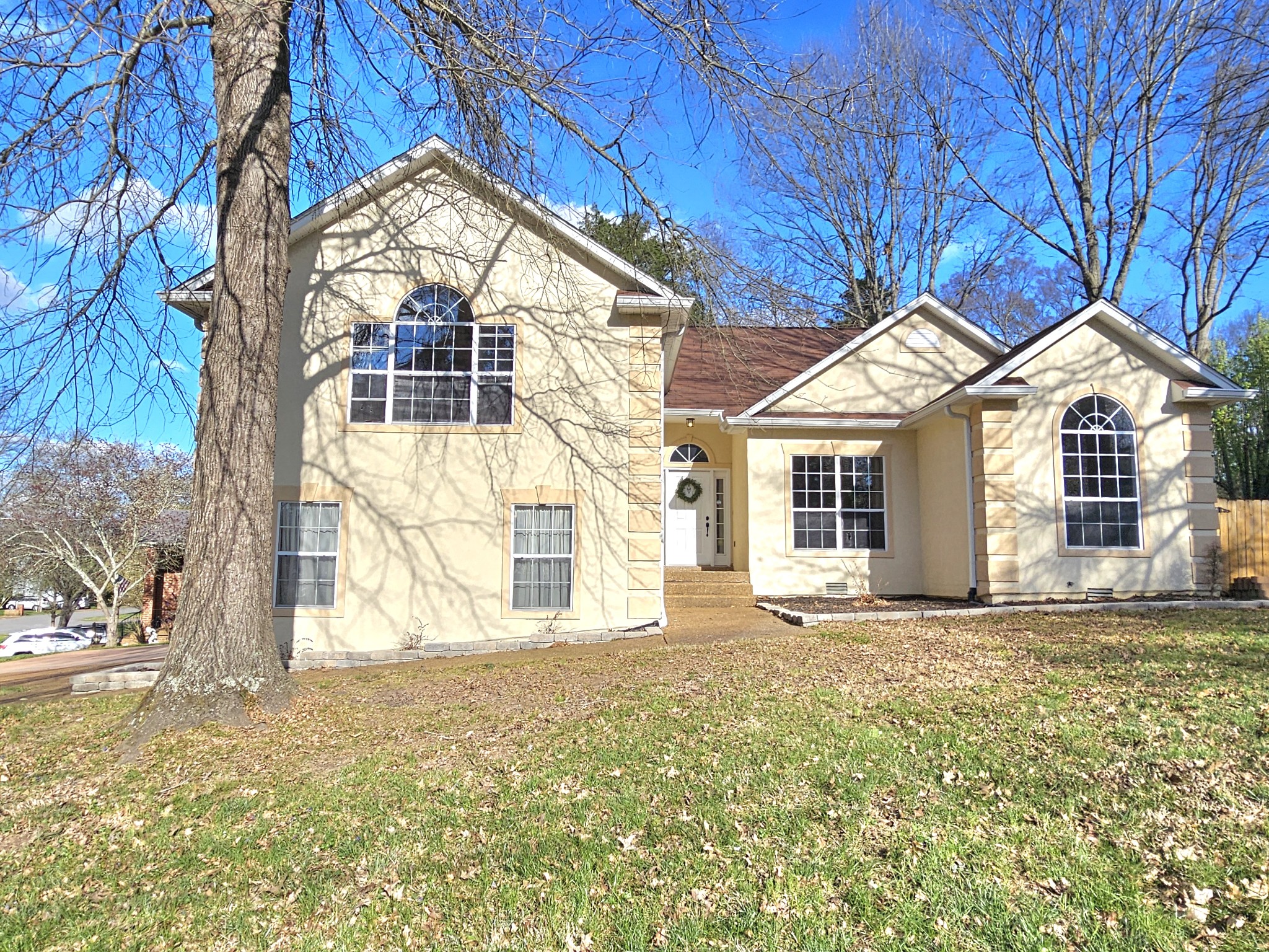2119 Brookstone Dr