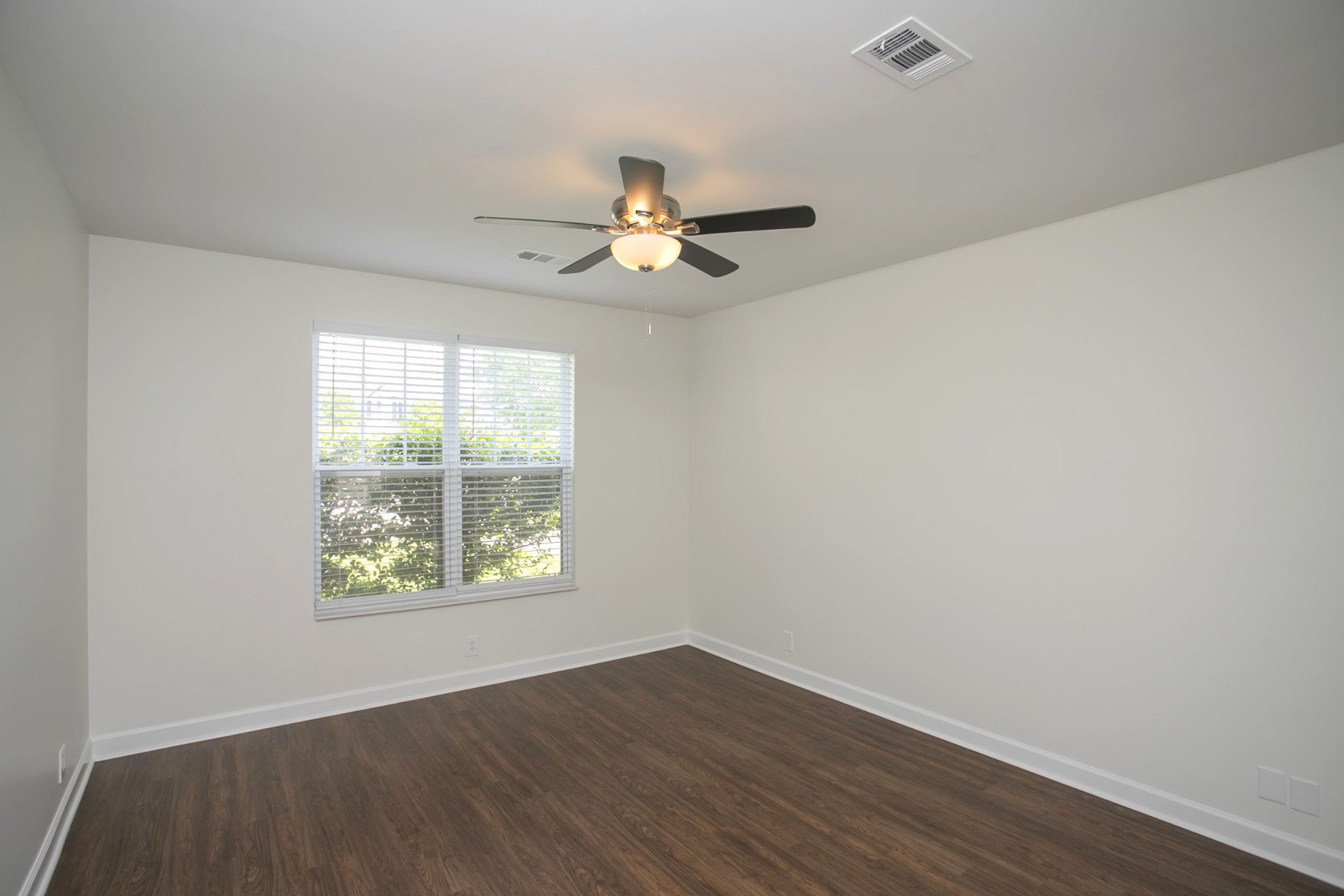 1837 Woodland Farms Ct