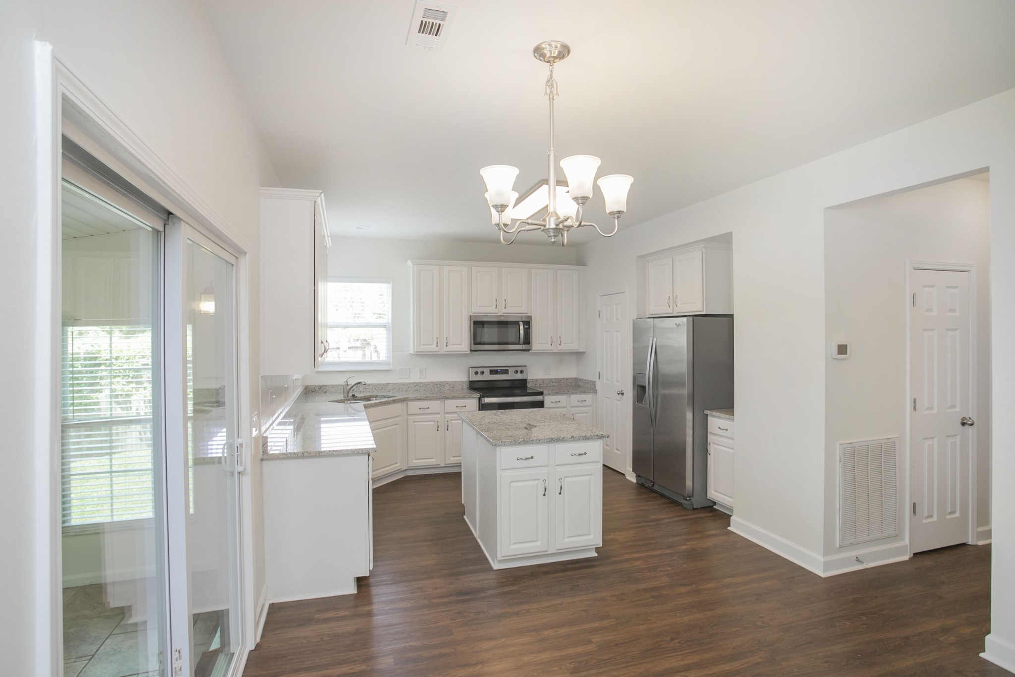1837 Woodland Farms Ct