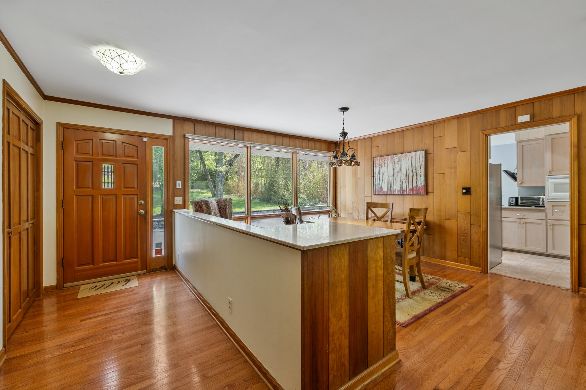 5513 Vanderbilt Rd