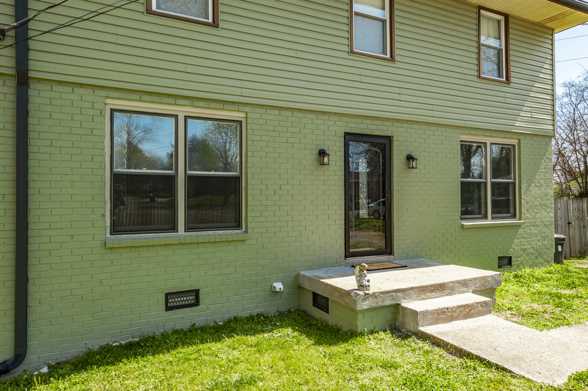 159 Cline Ave