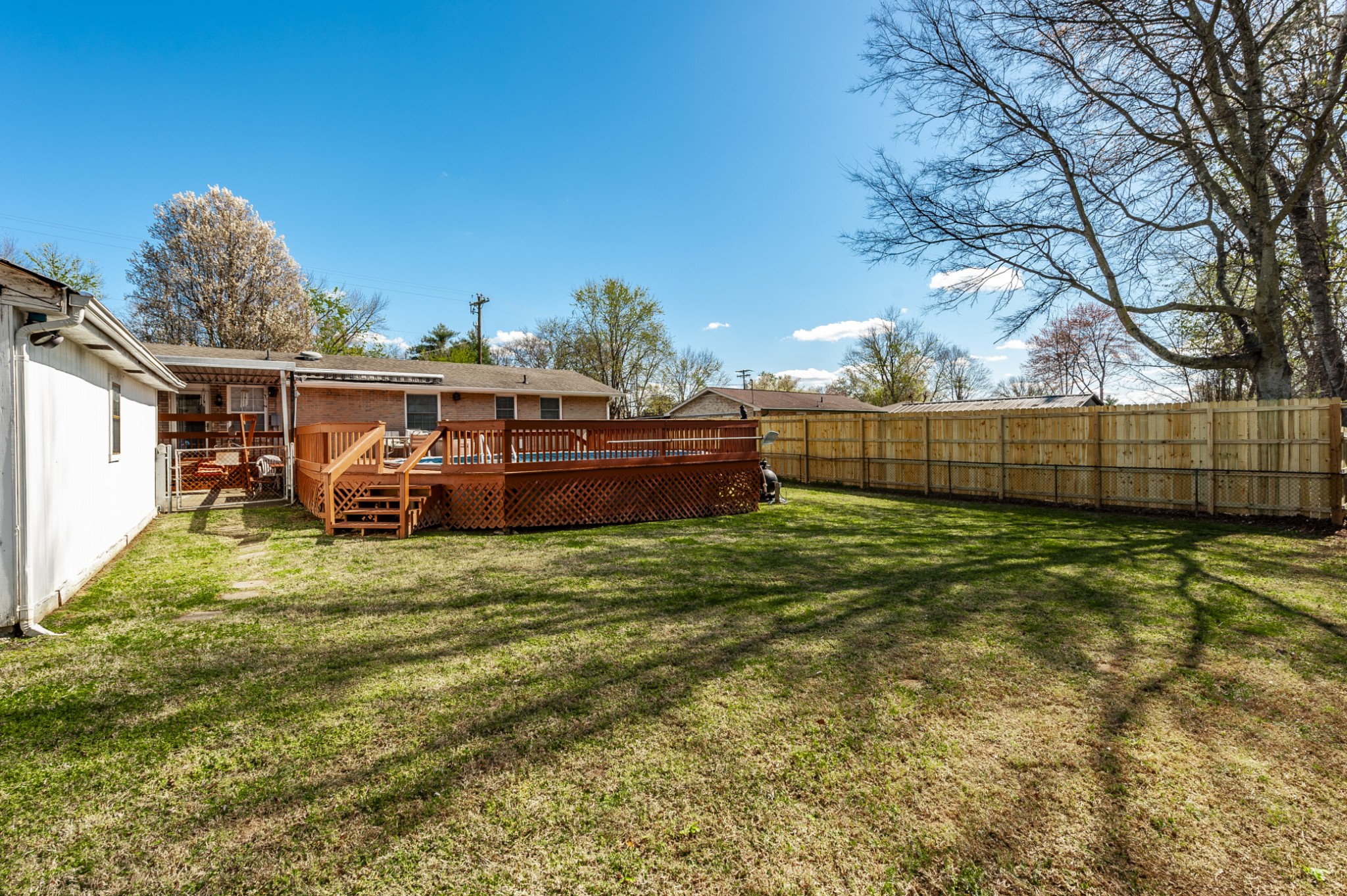4912 Big Horn Dr