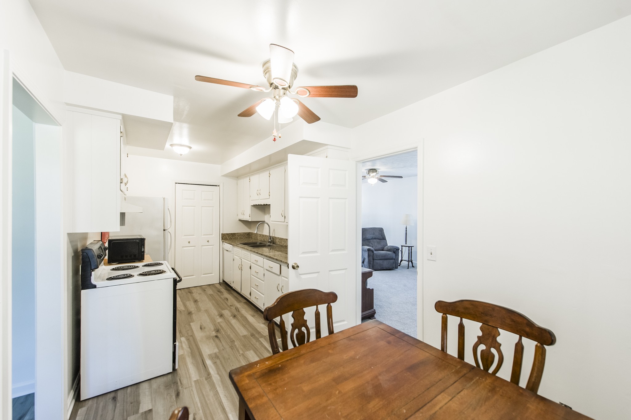 4912 Big Horn Dr