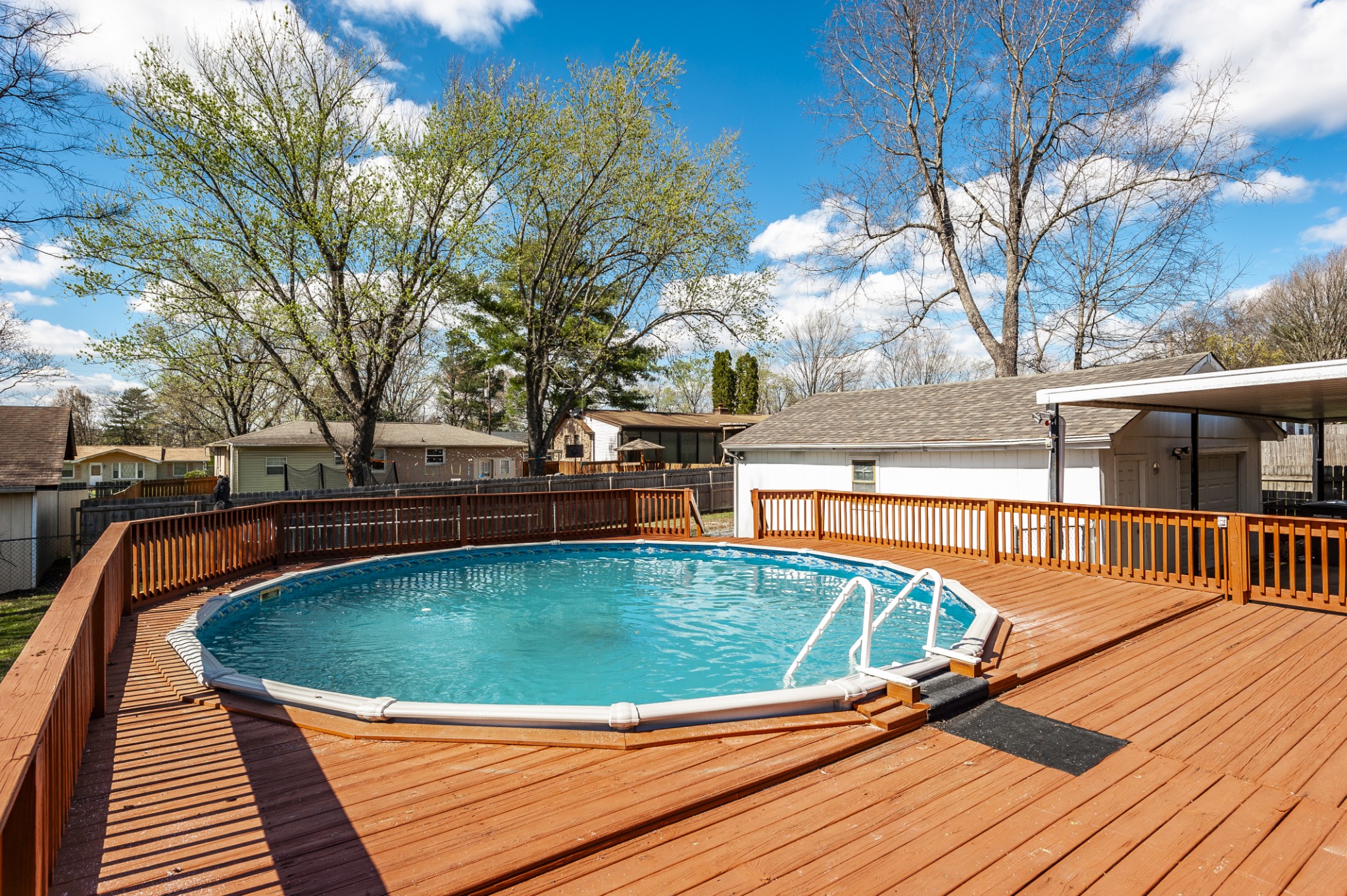 4912 Big Horn Dr