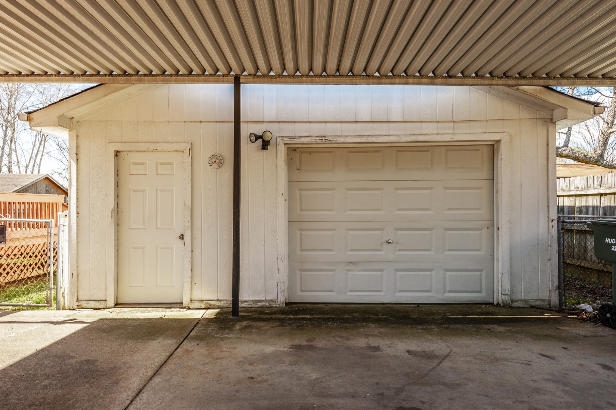 4912 Big Horn Dr