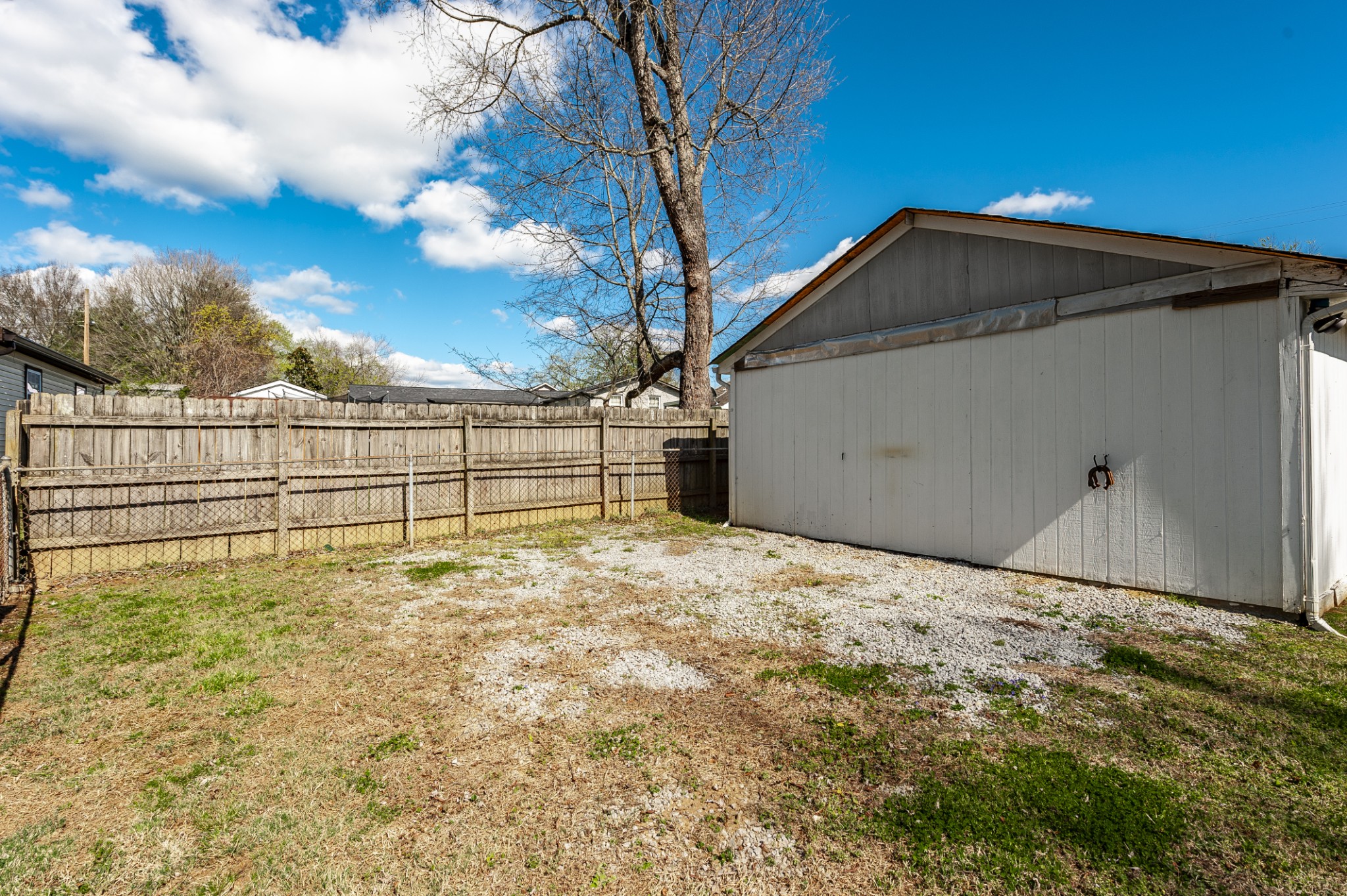 4912 Big Horn Dr