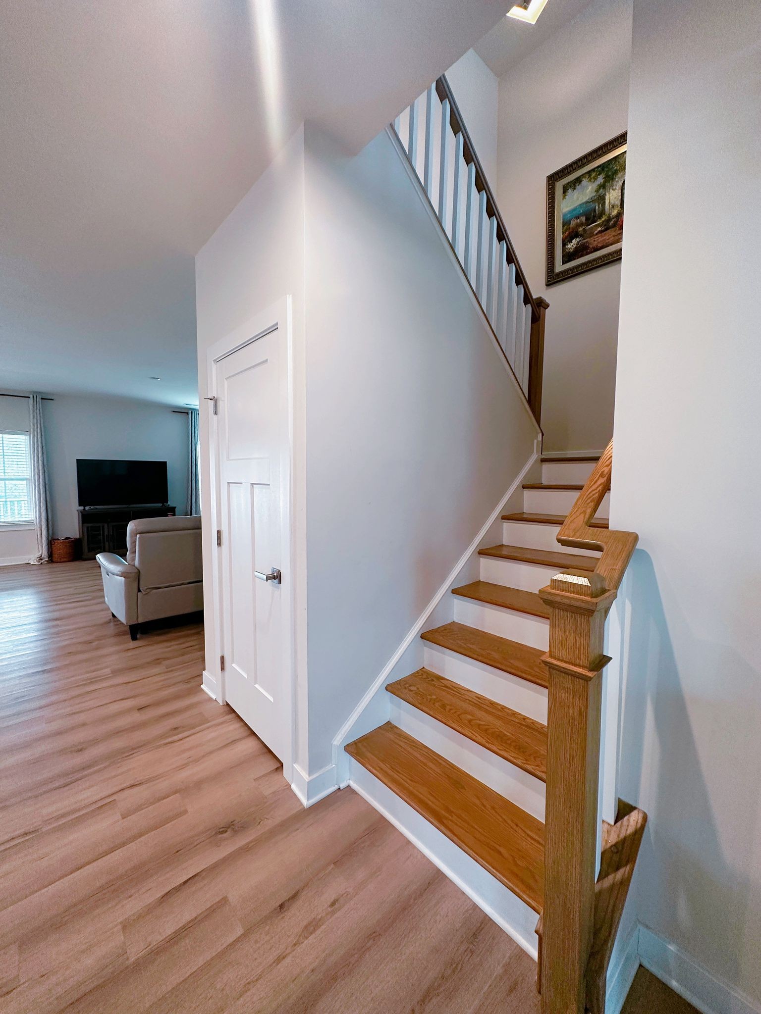 1122 Watermark Way