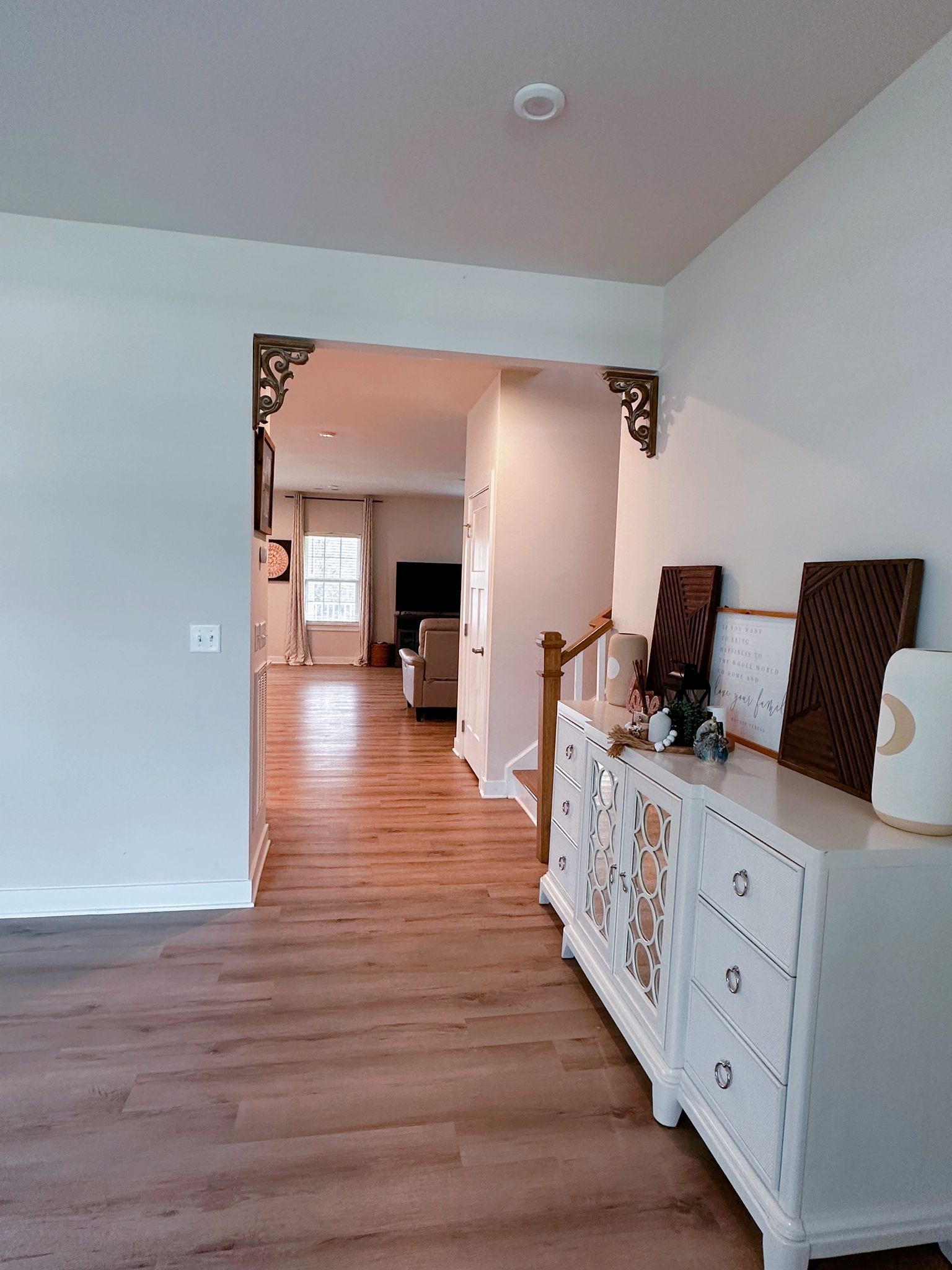 1122 Watermark Way