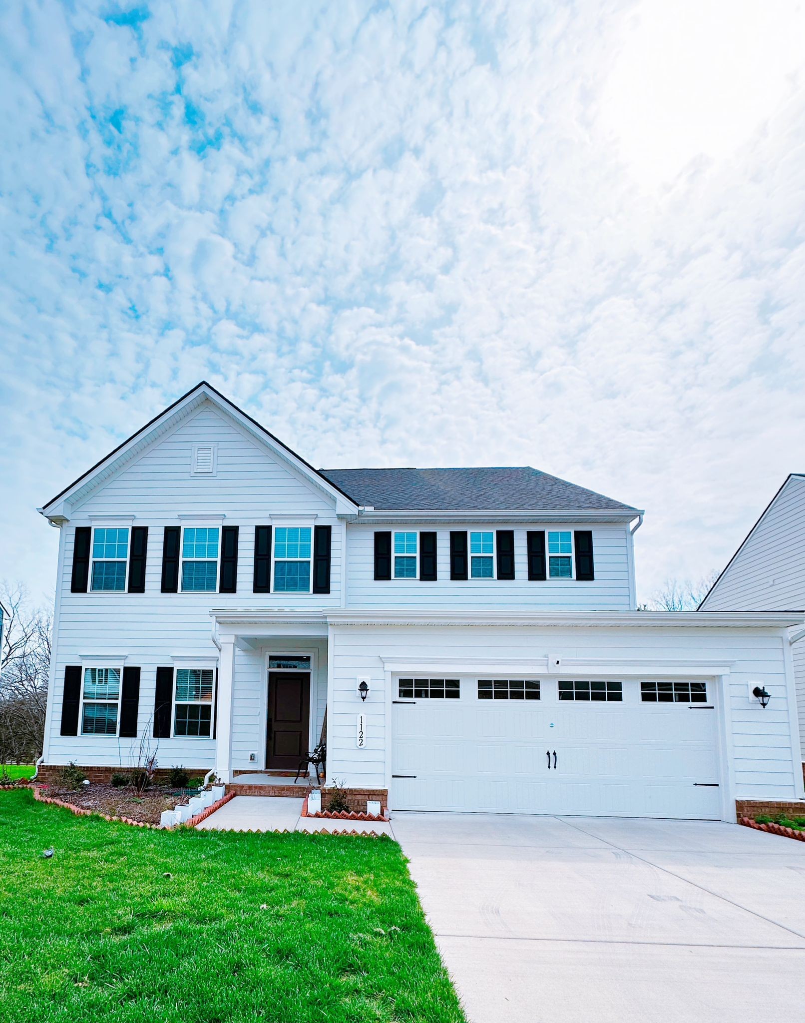1122 Watermark Way