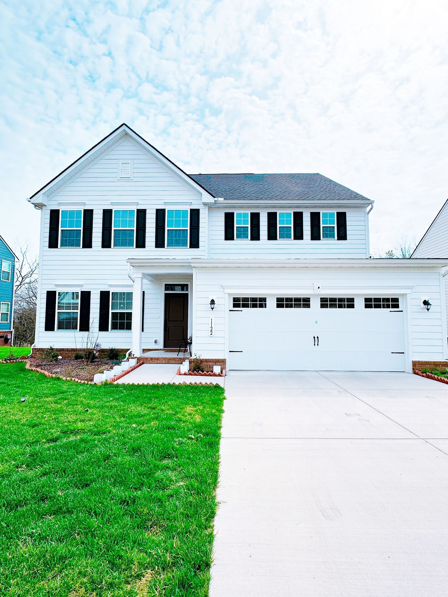 1122 Watermark Way