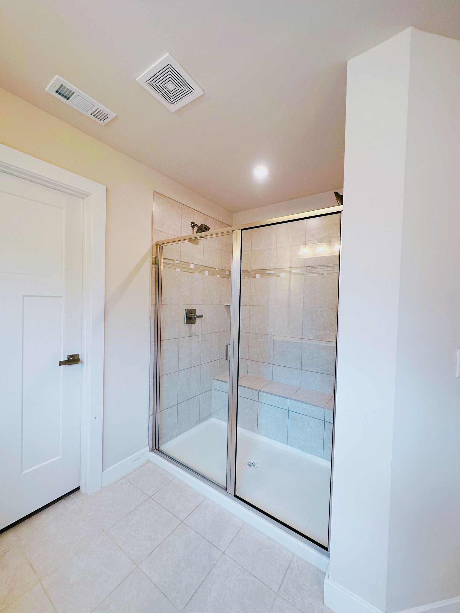1122 Watermark Way