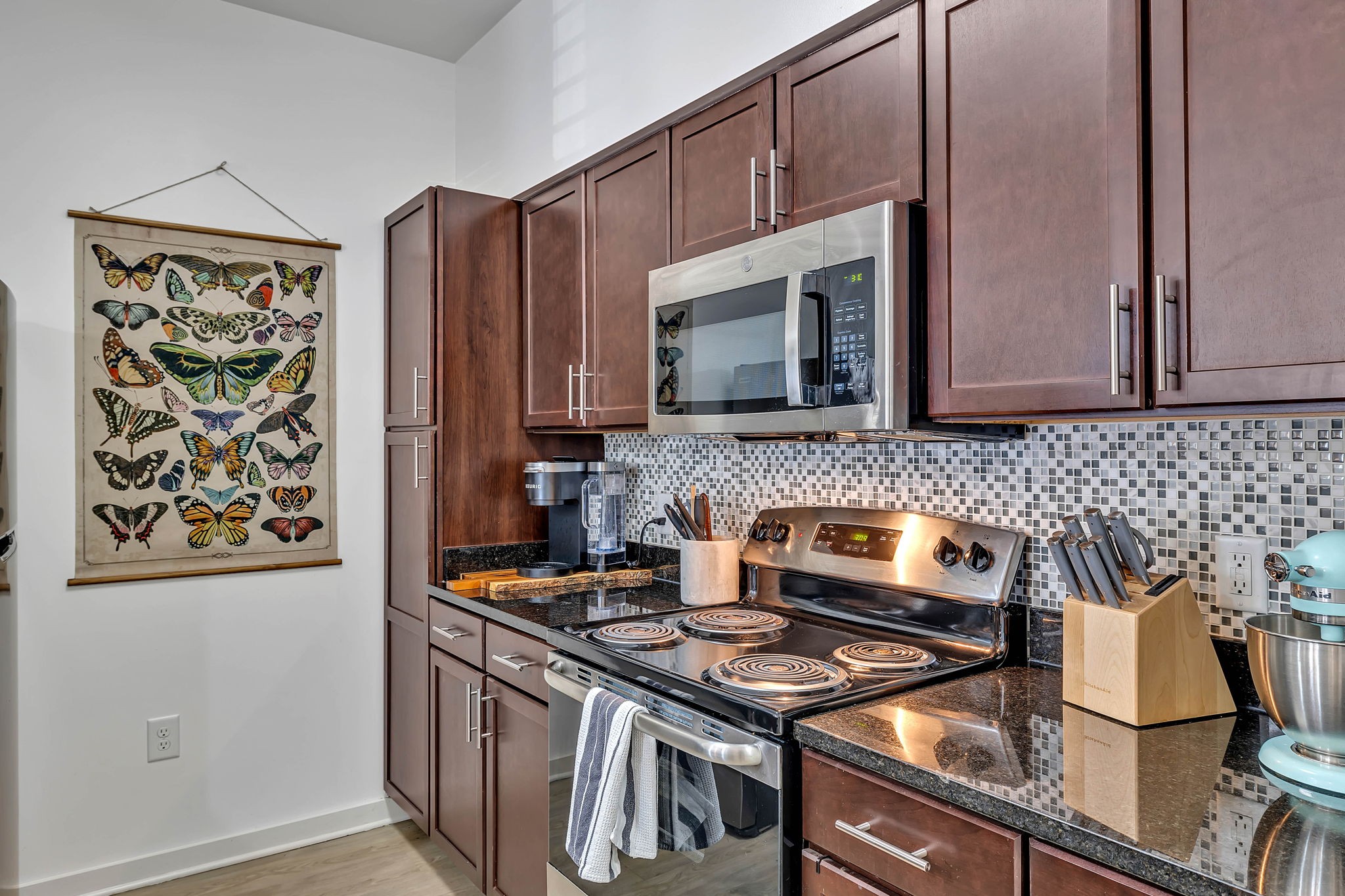410 Rosedale Ave Unit: 110