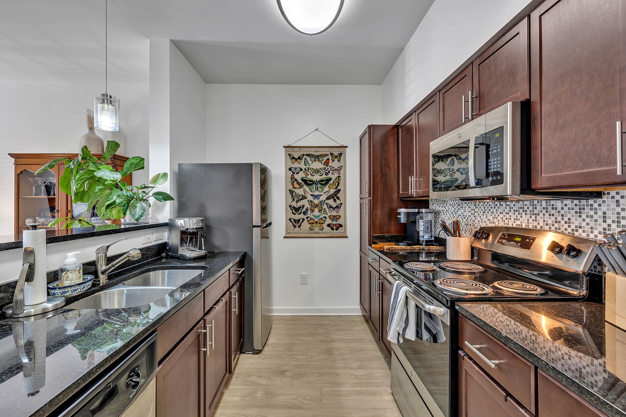 410 Rosedale Ave Unit: 110