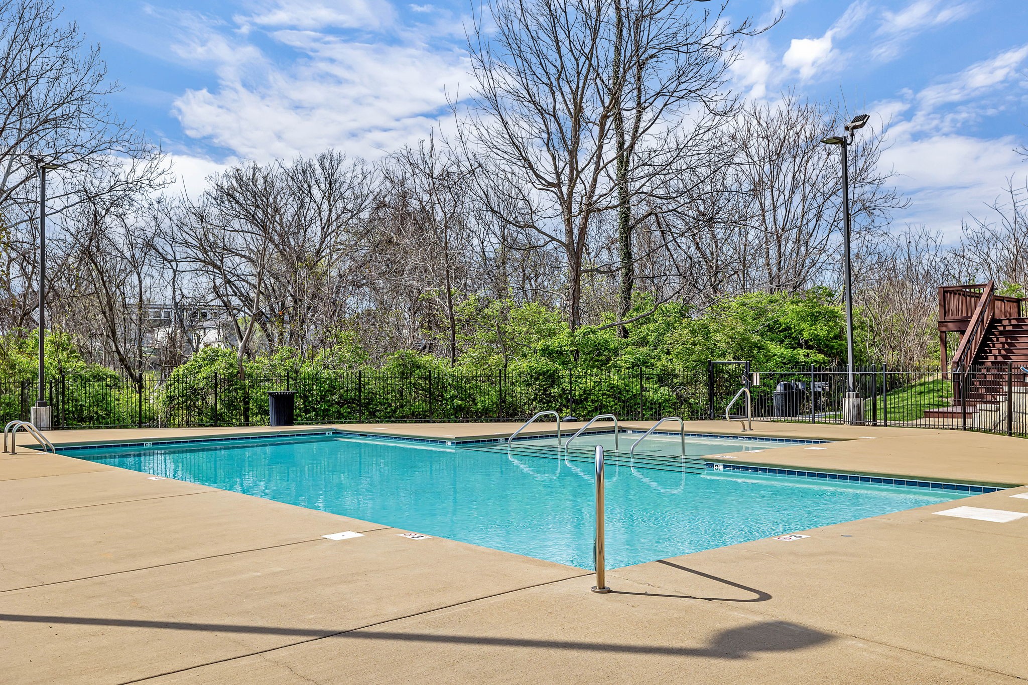 410 Rosedale Ave Unit: 110