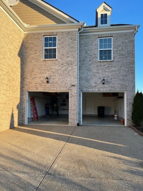 4013 Flowing Creek Drive