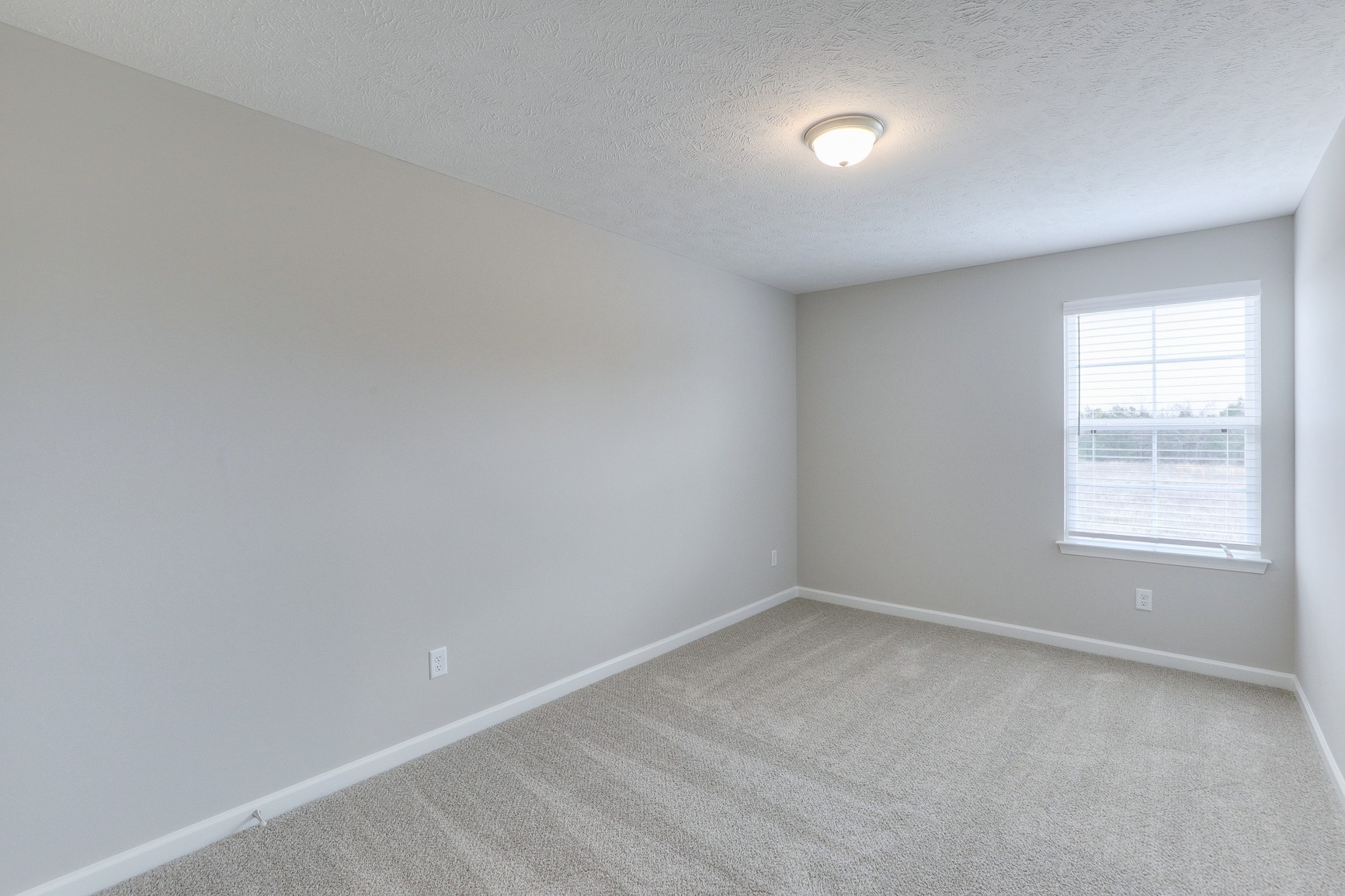 4220 Spyglass Dr