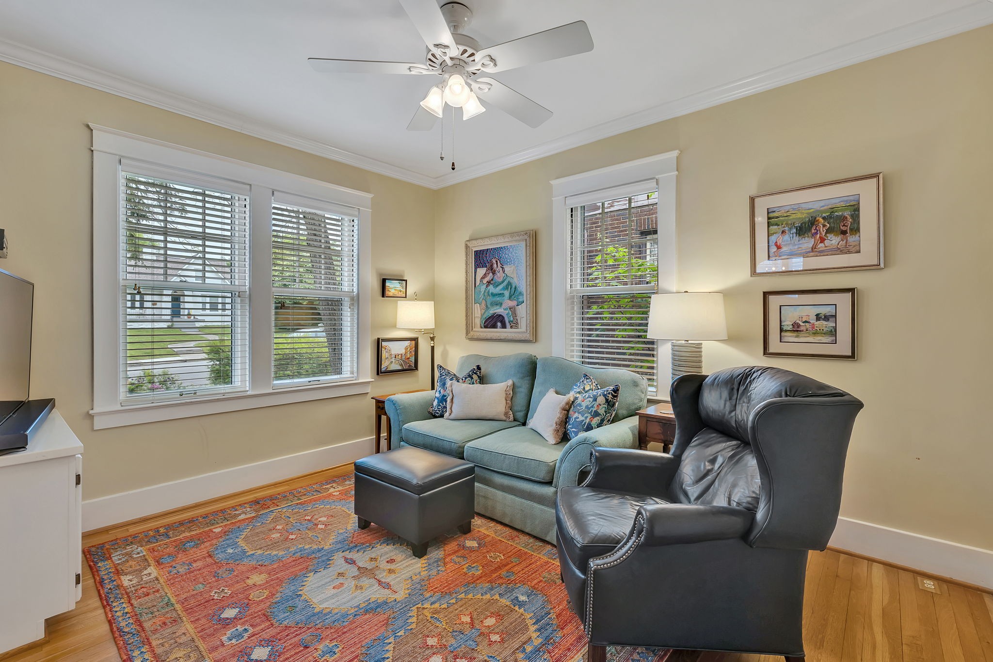 2503 W Linden Ave