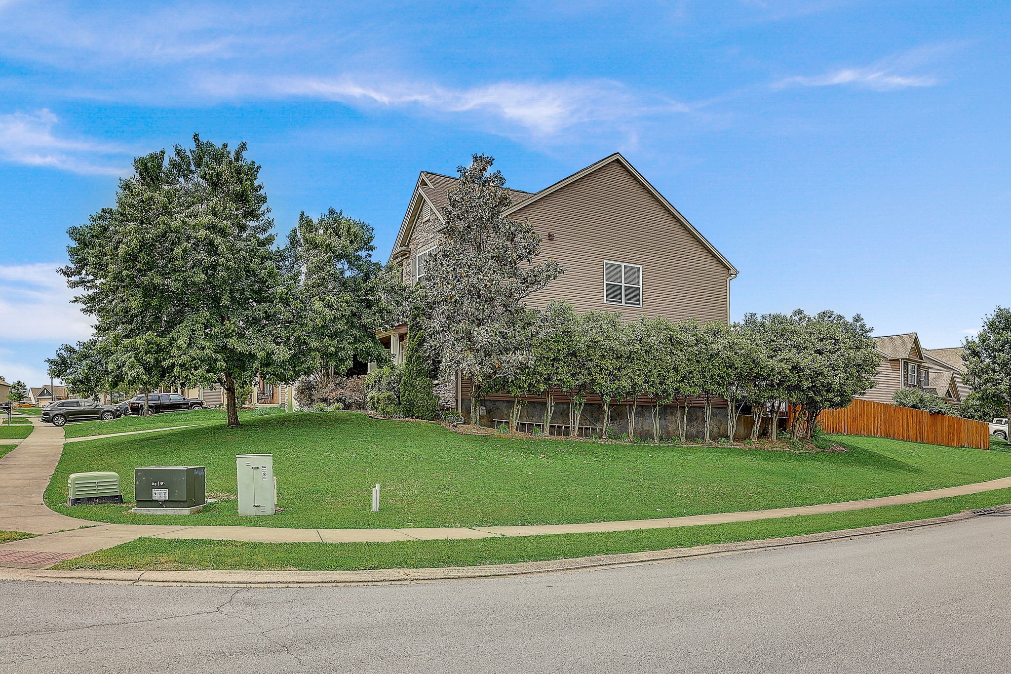 9 Drakes Dr