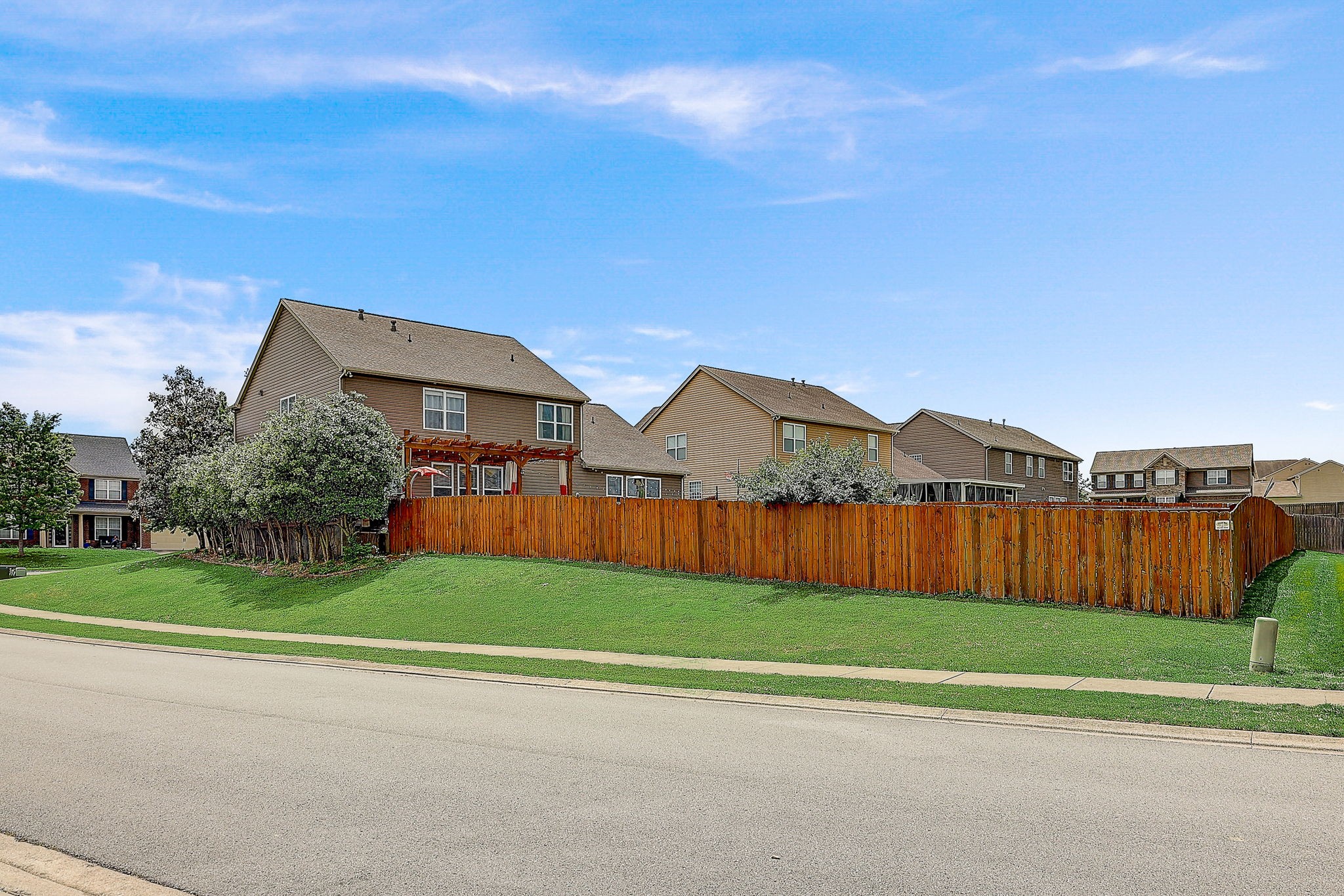 9 Drakes Dr