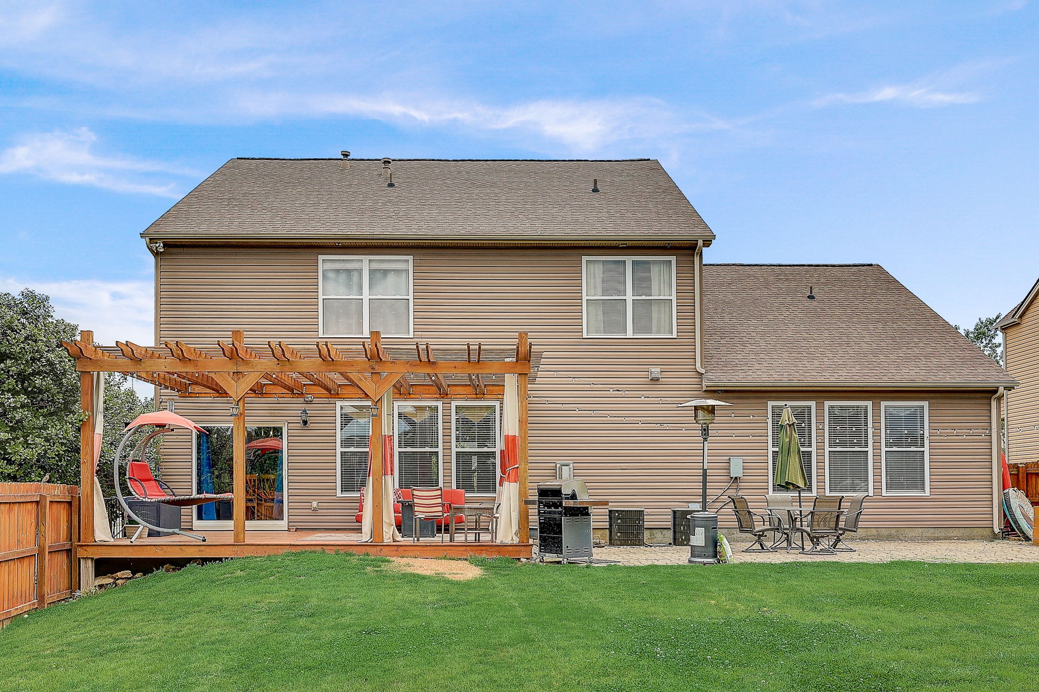 9 Drakes Dr