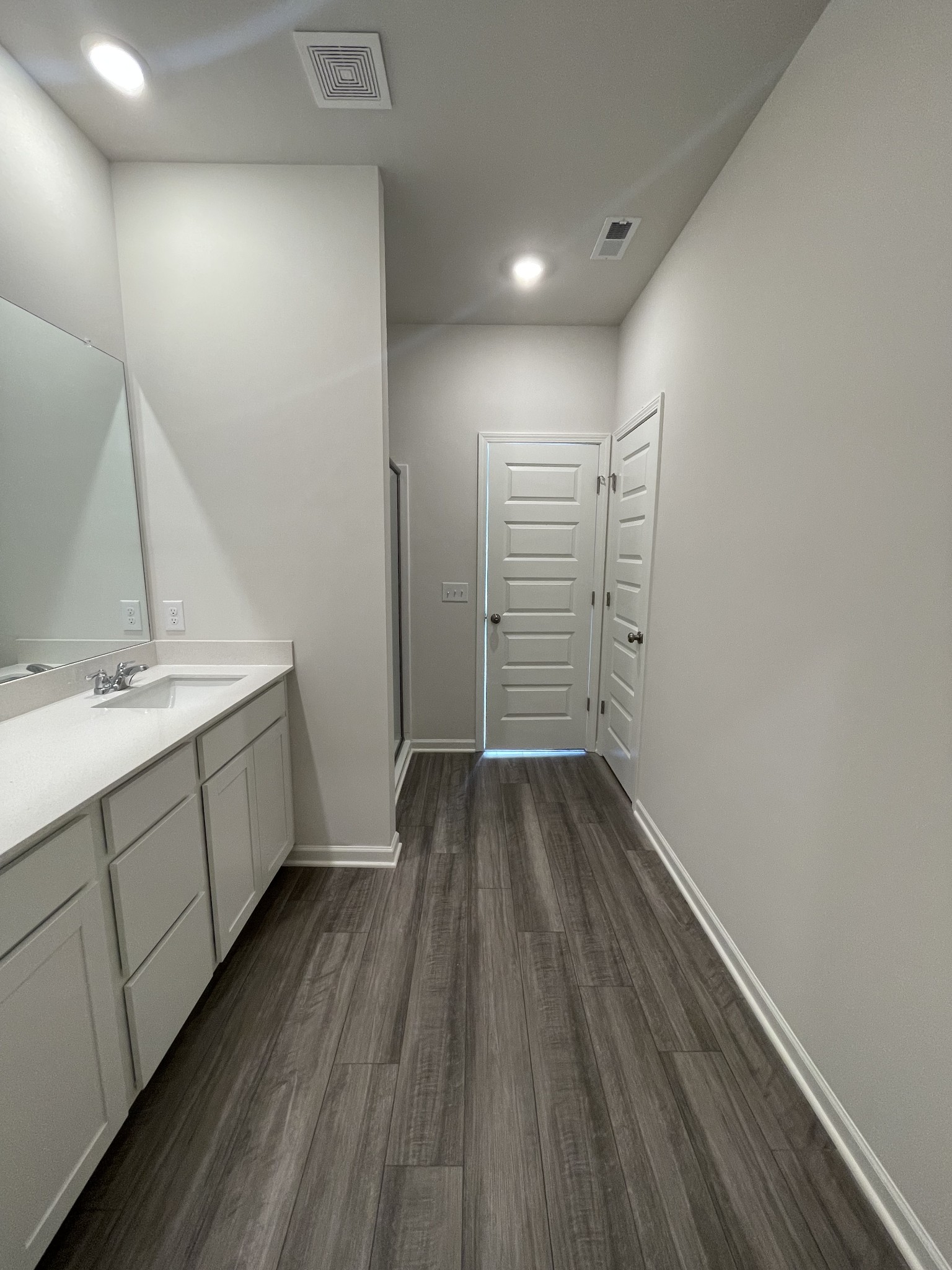 433 Alcott Way