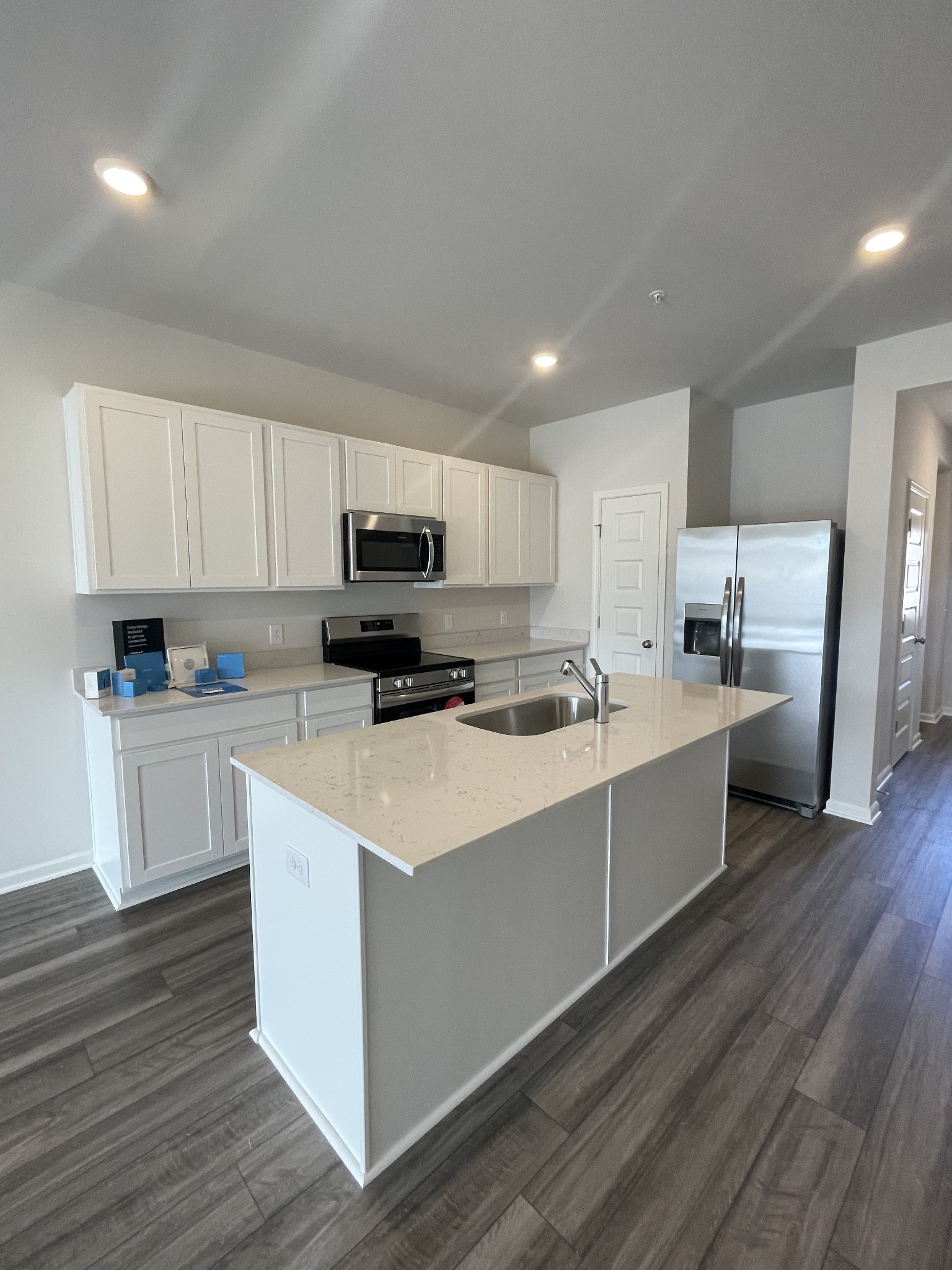 433 Alcott Way