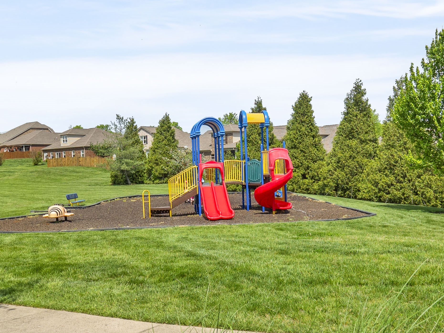 1627 Summit Rdg