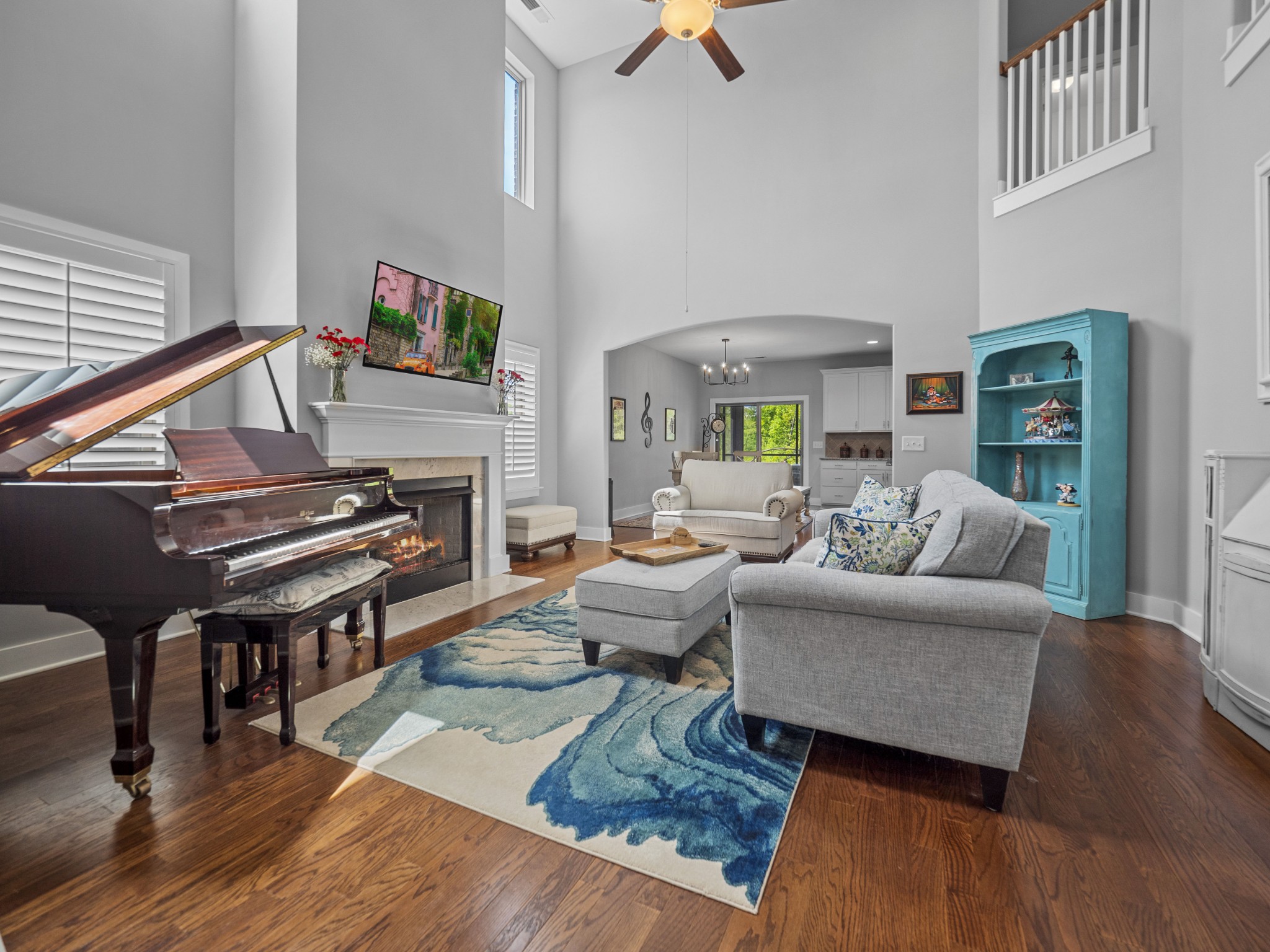 1627 Summit Rdg