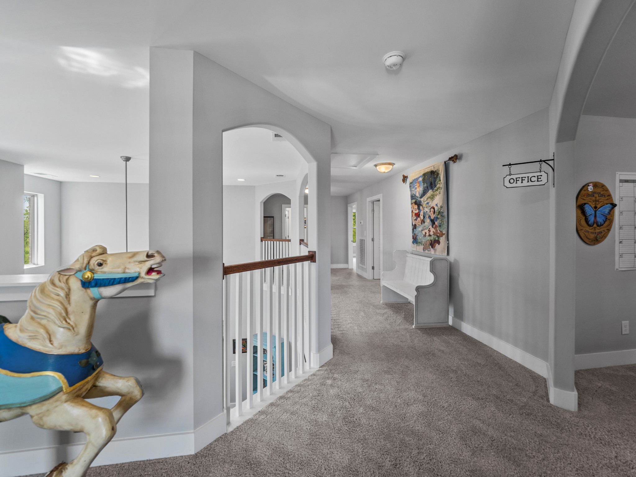 1627 Summit Rdg