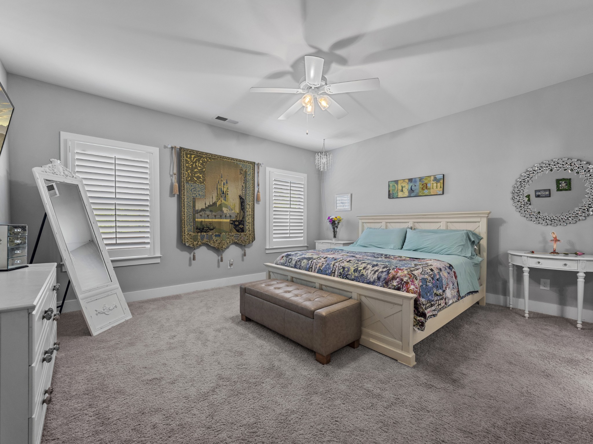 1627 Summit Rdg