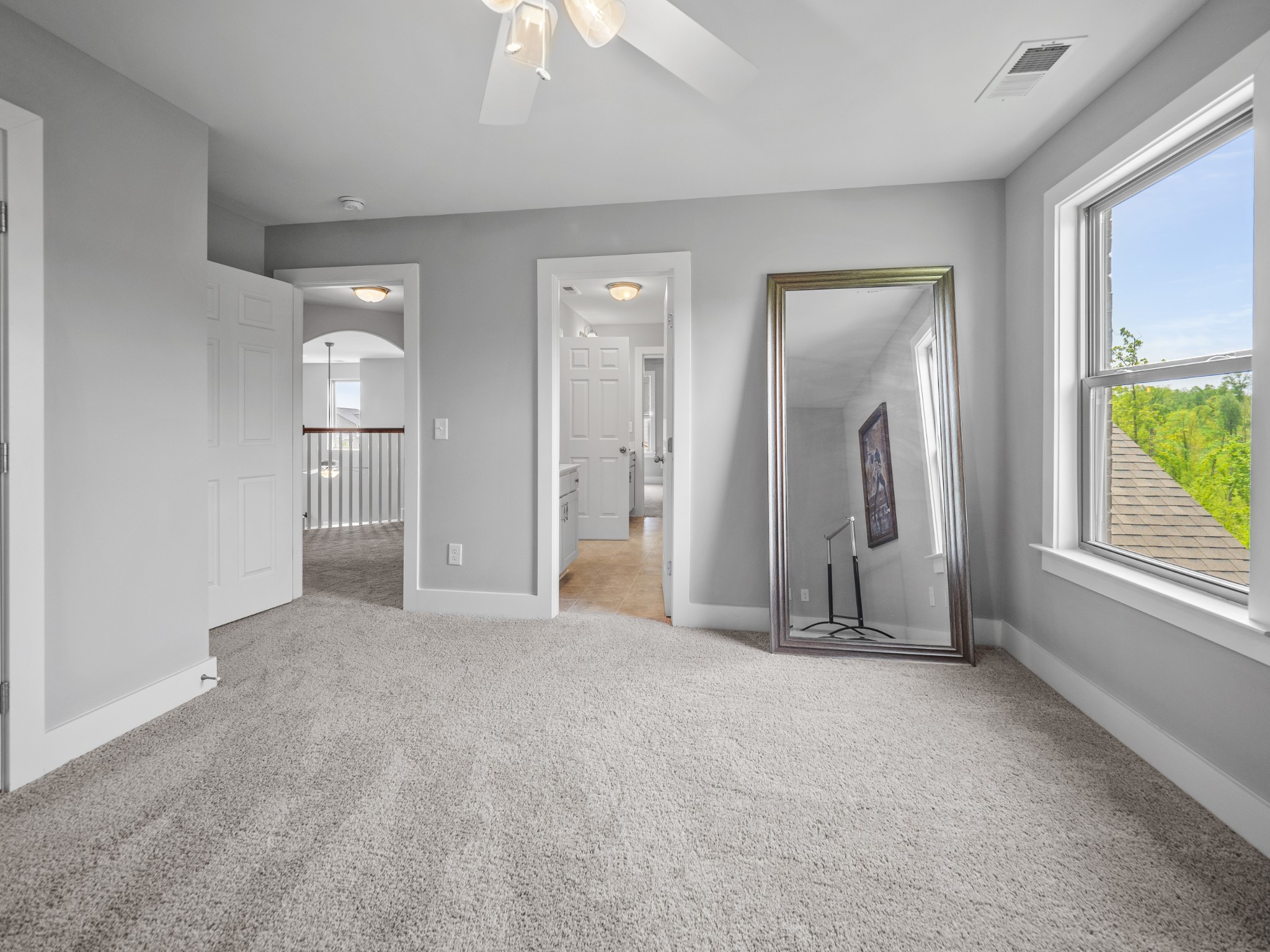 1627 Summit Rdg
