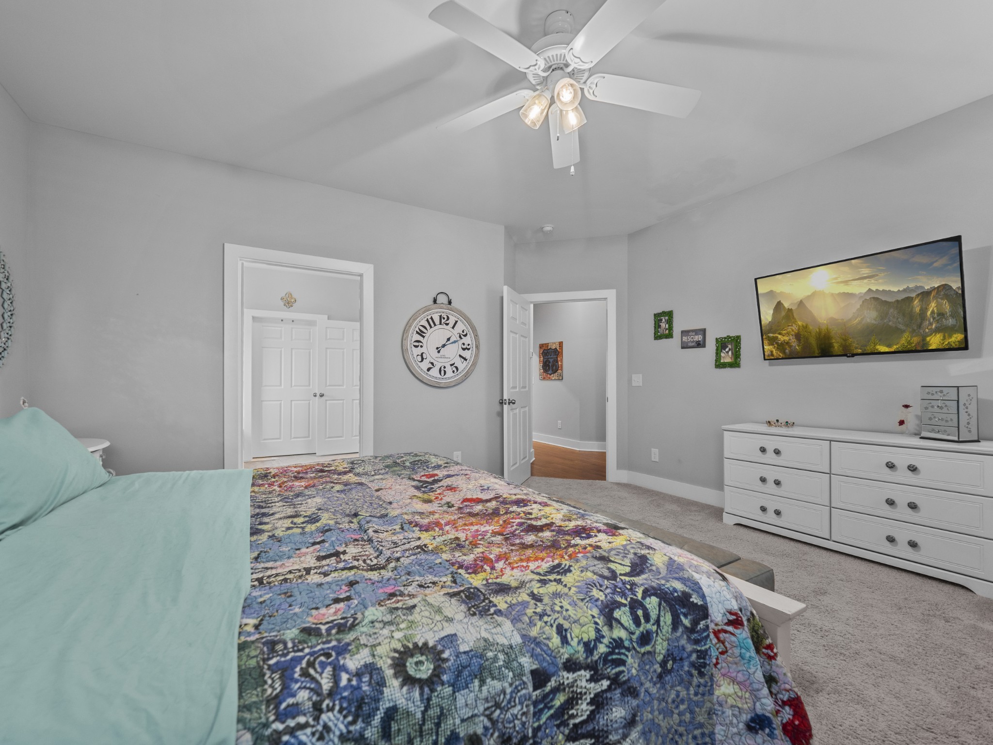1627 Summit Rdg