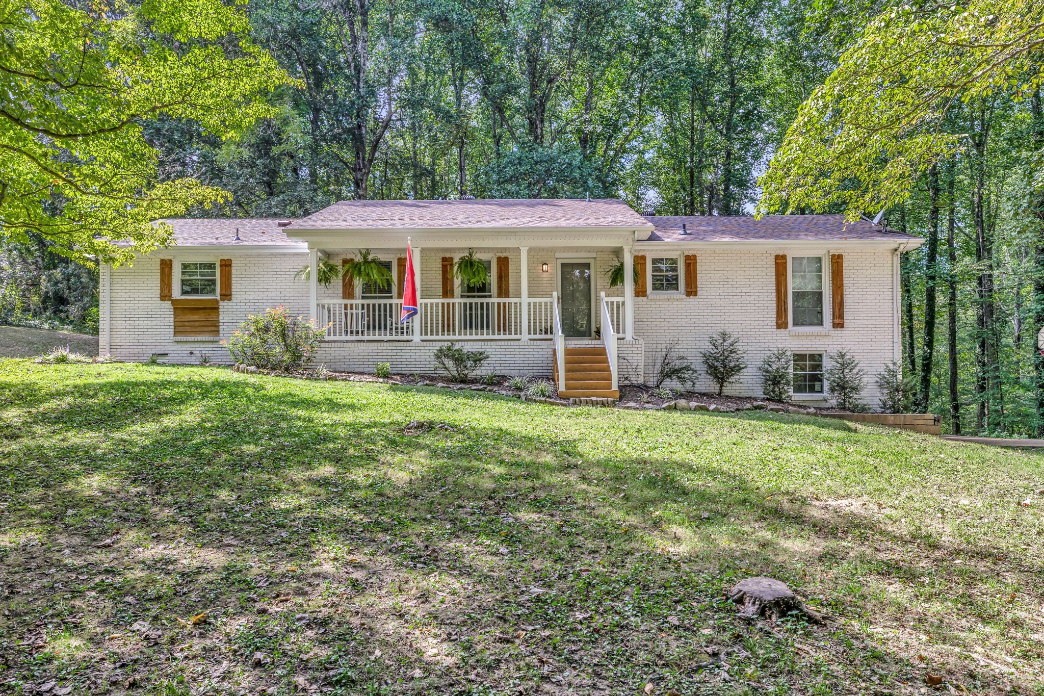 2825 Lockertsville Rd