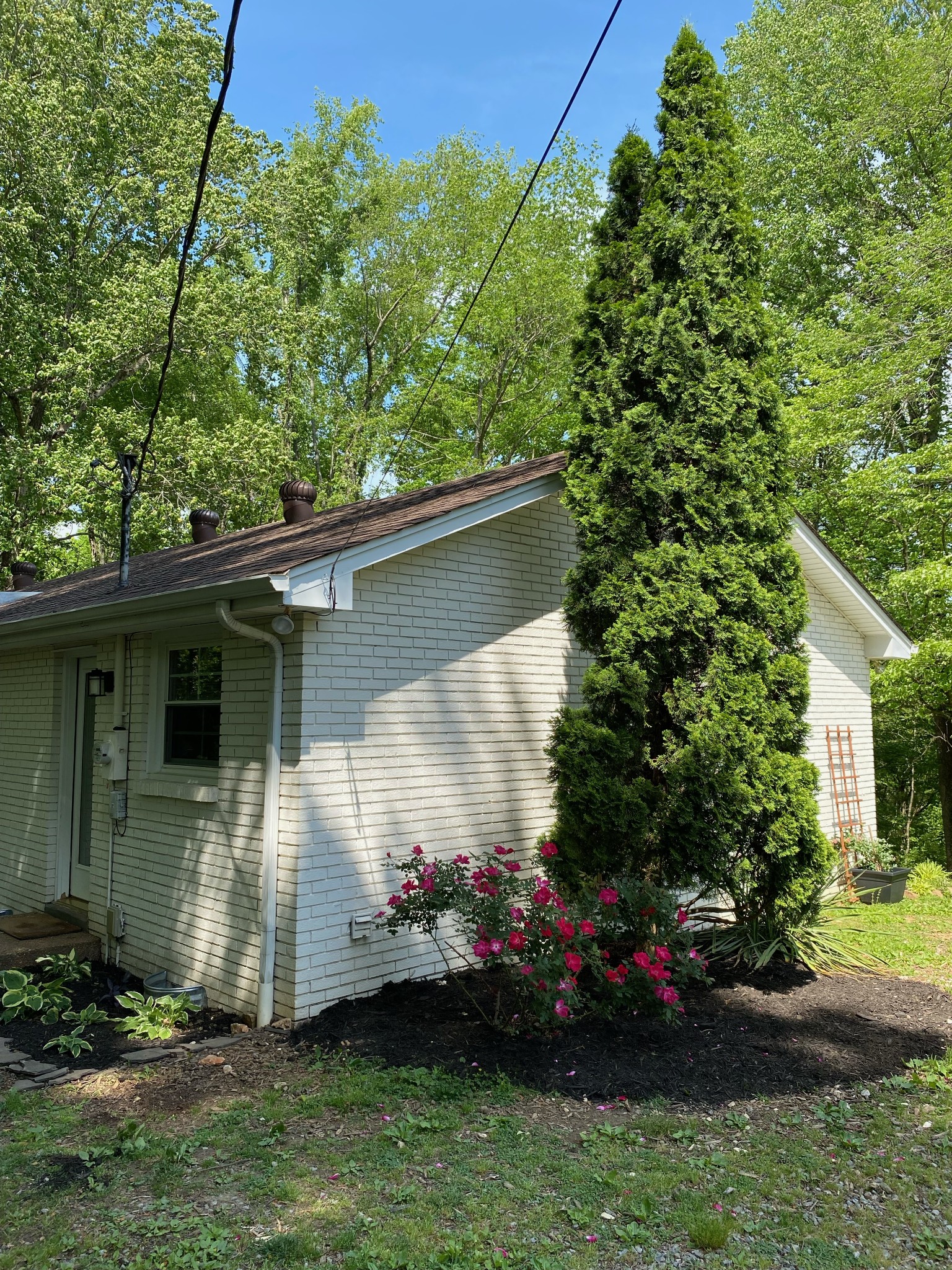 2825 Lockertsville Rd