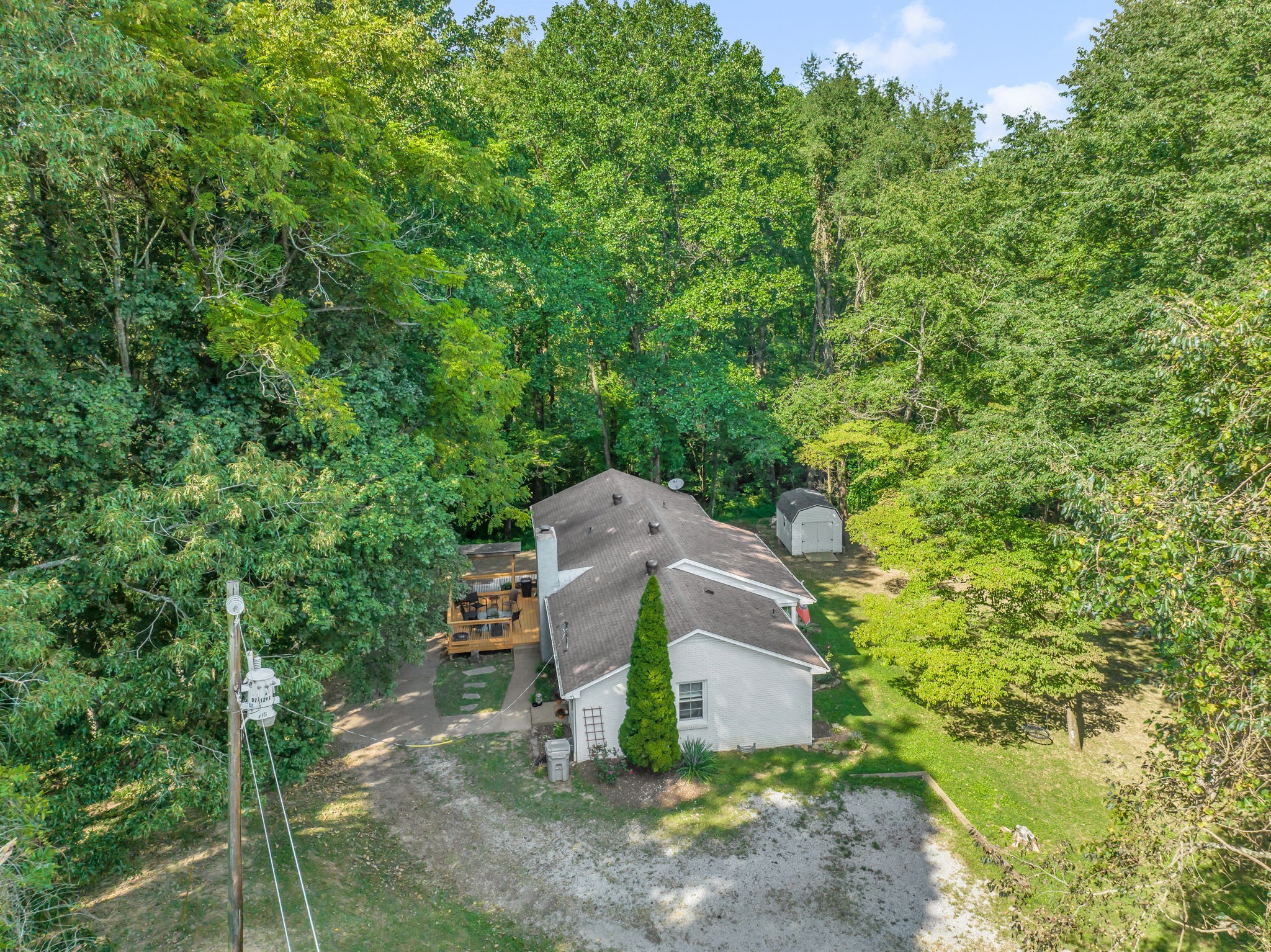 2825 Lockertsville Rd