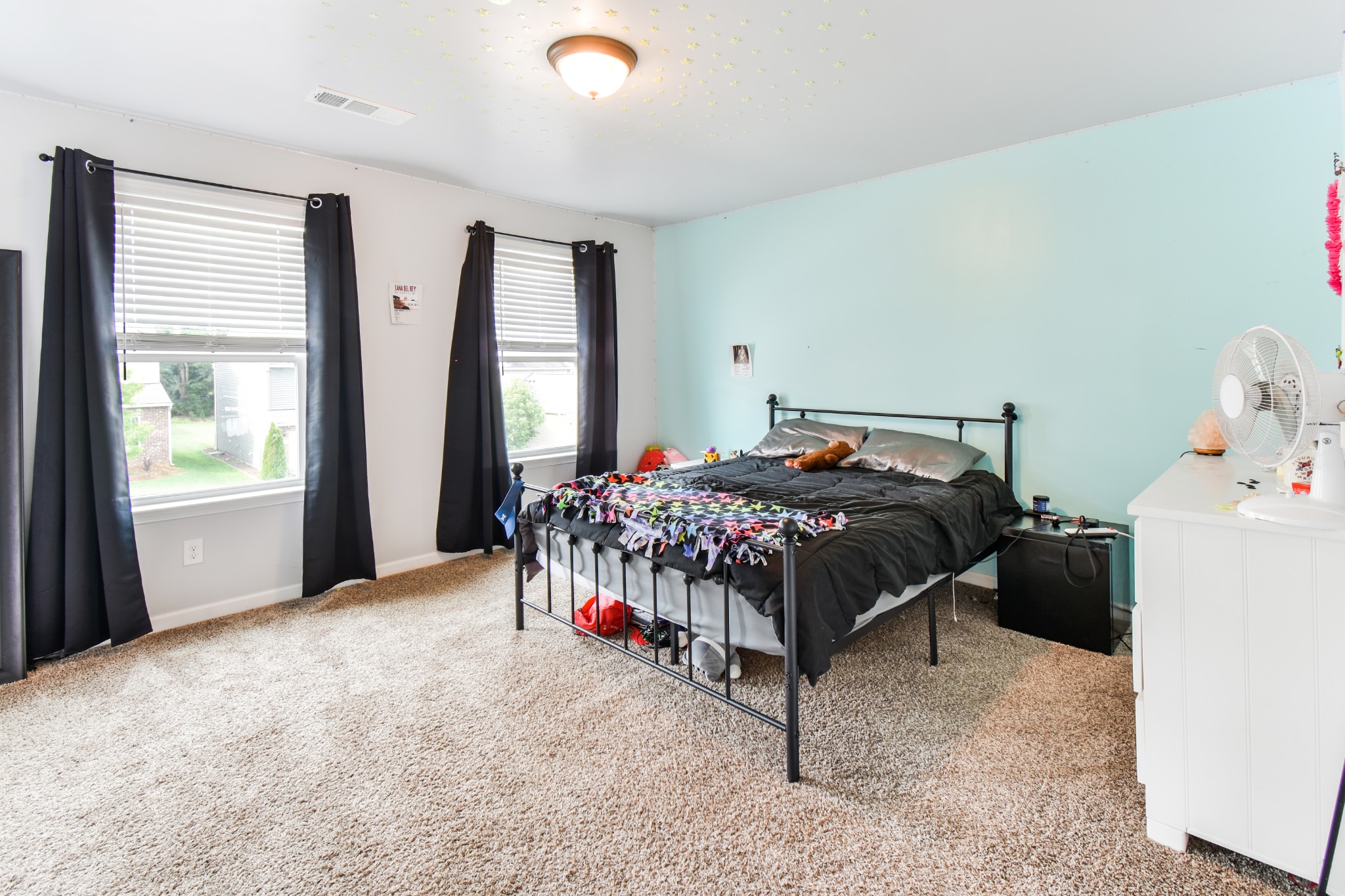 1407 Old Stone Rd