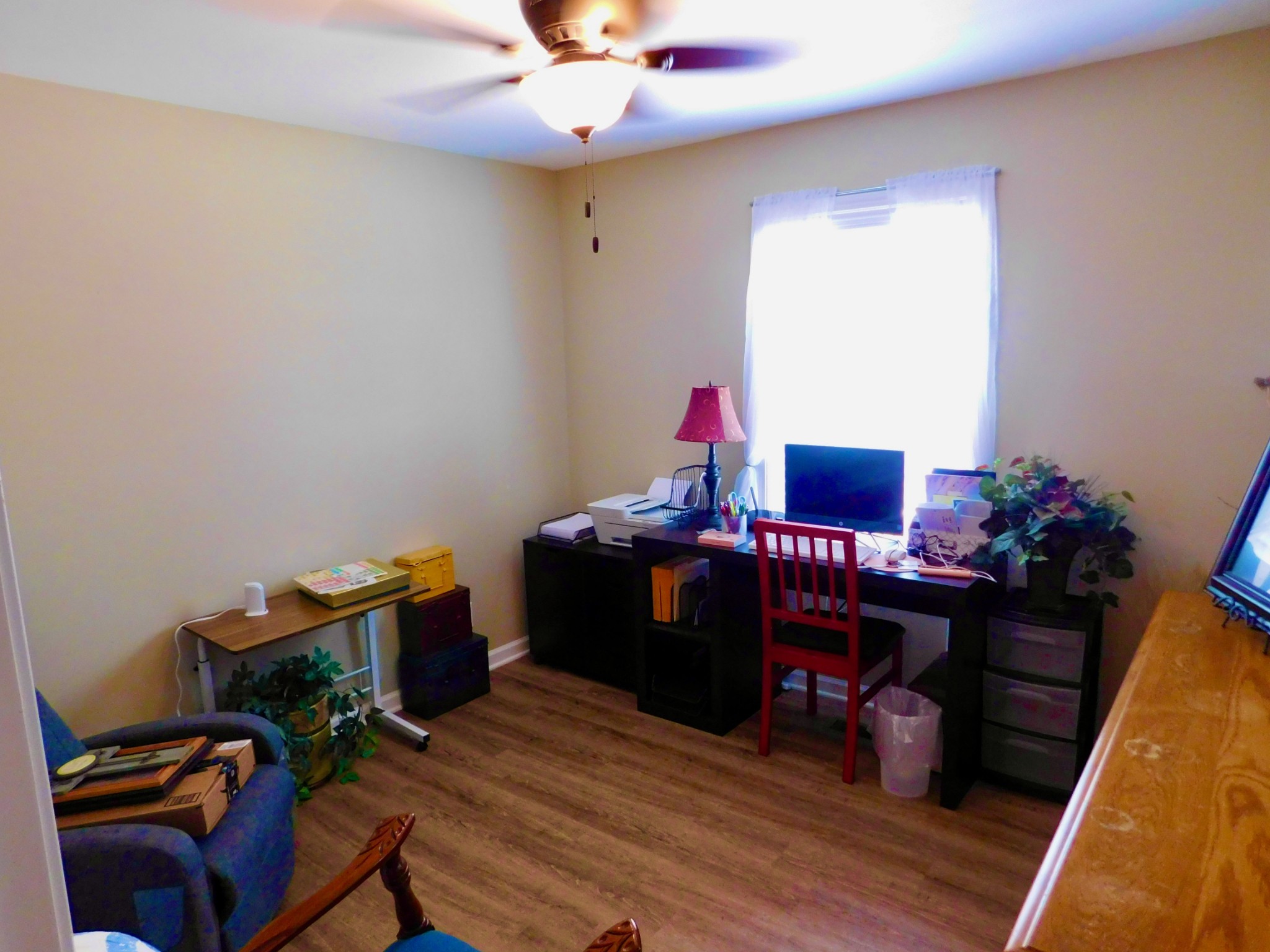 32 Al White Dr