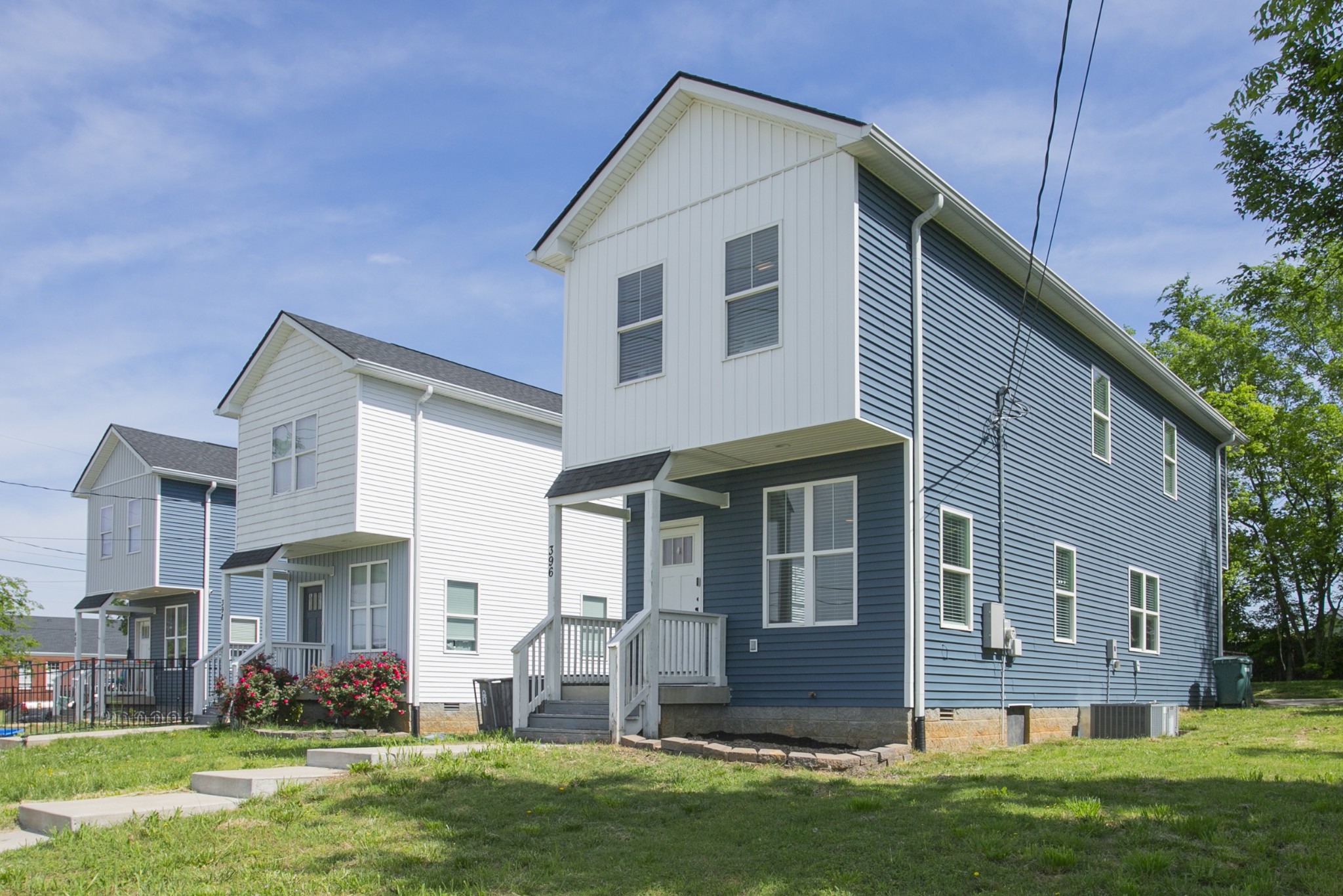 396 Parkside Cir