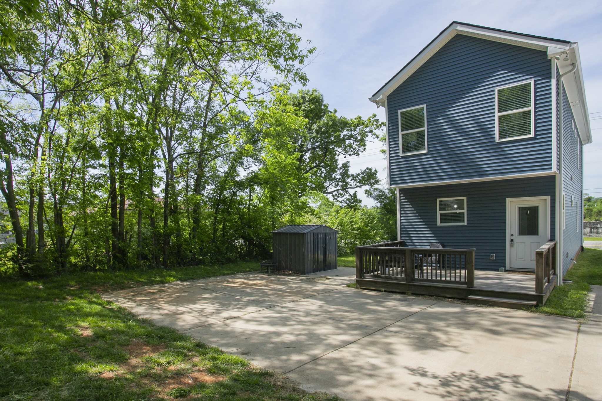 396 Parkside Cir