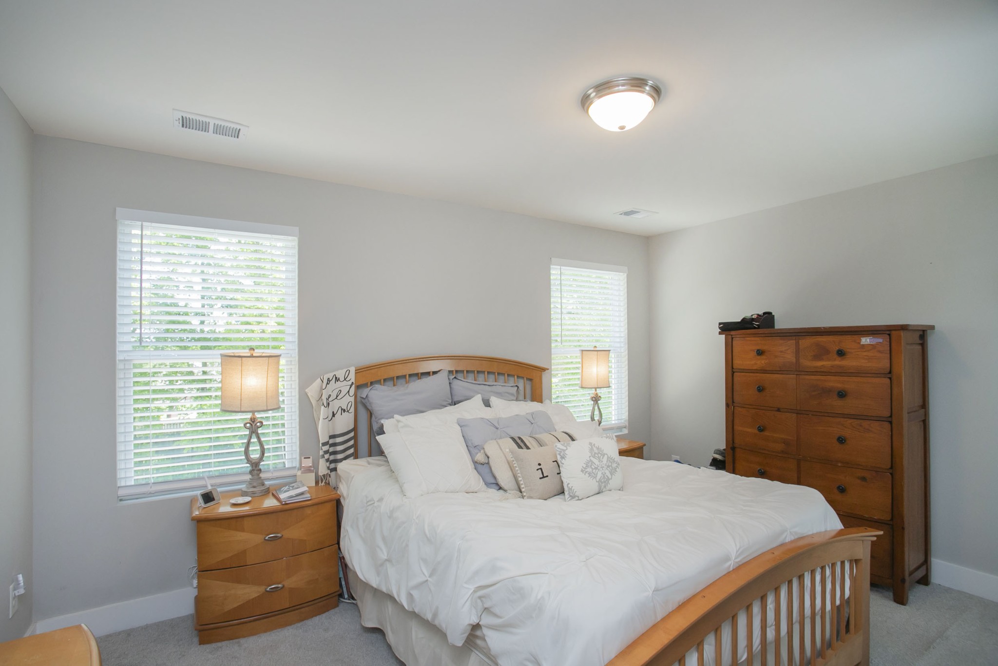396 Parkside Cir