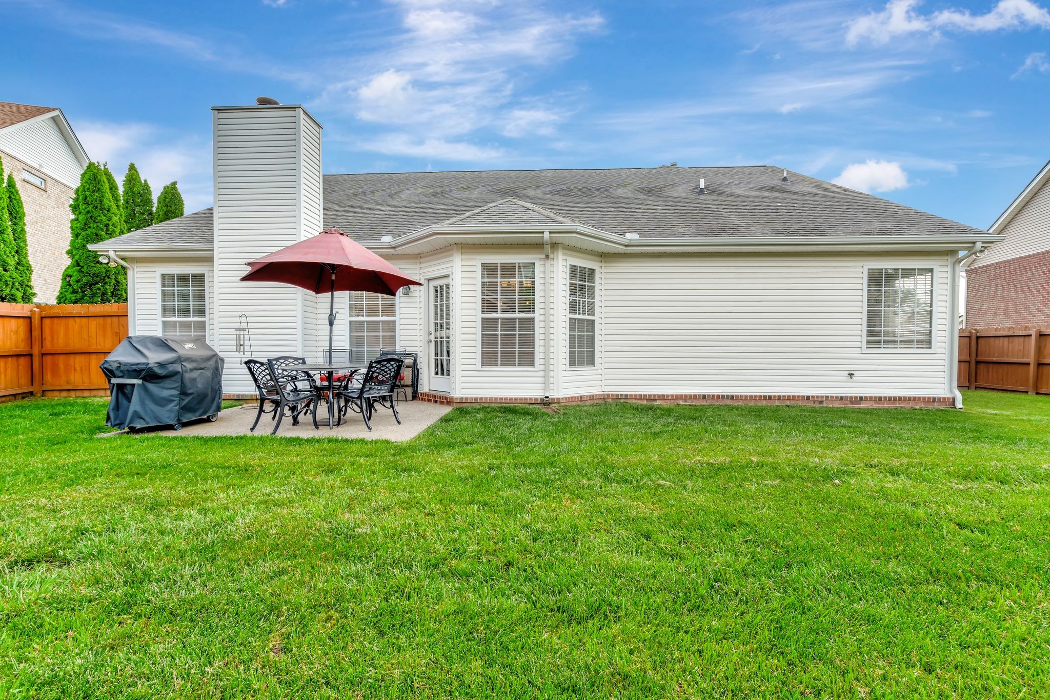 1812 Woodland Farms Ct