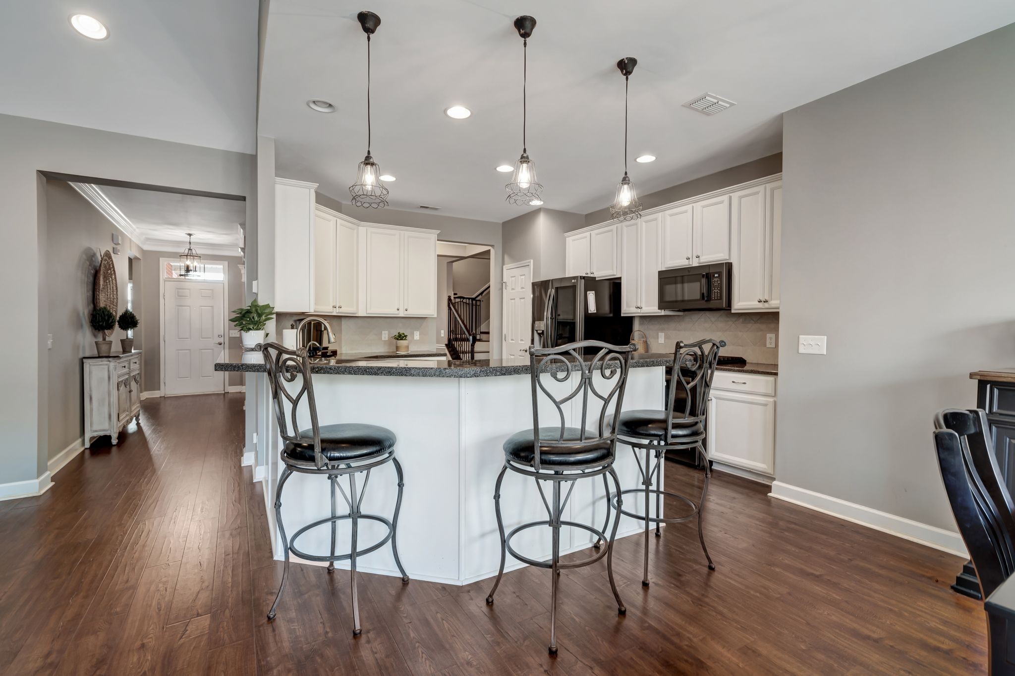 1812 Woodland Farms Ct