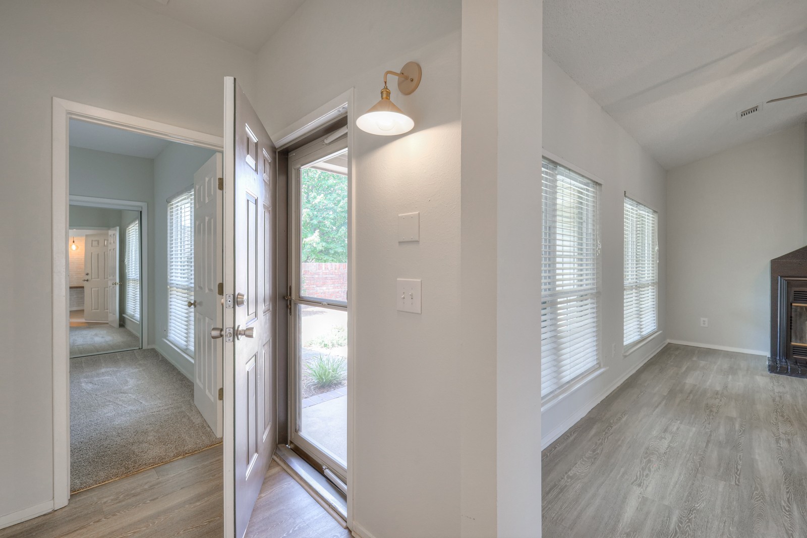 102 Laurel Hill Dr
