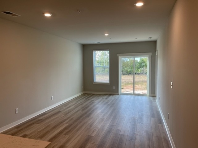 352 Casper Dr