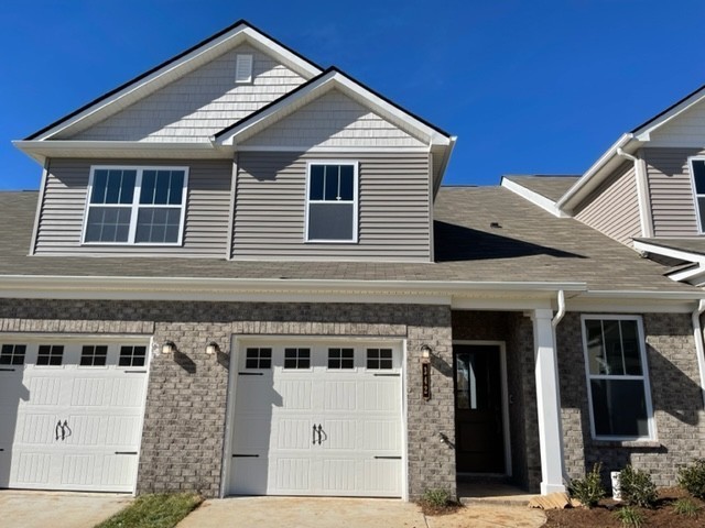 352 Casper Dr